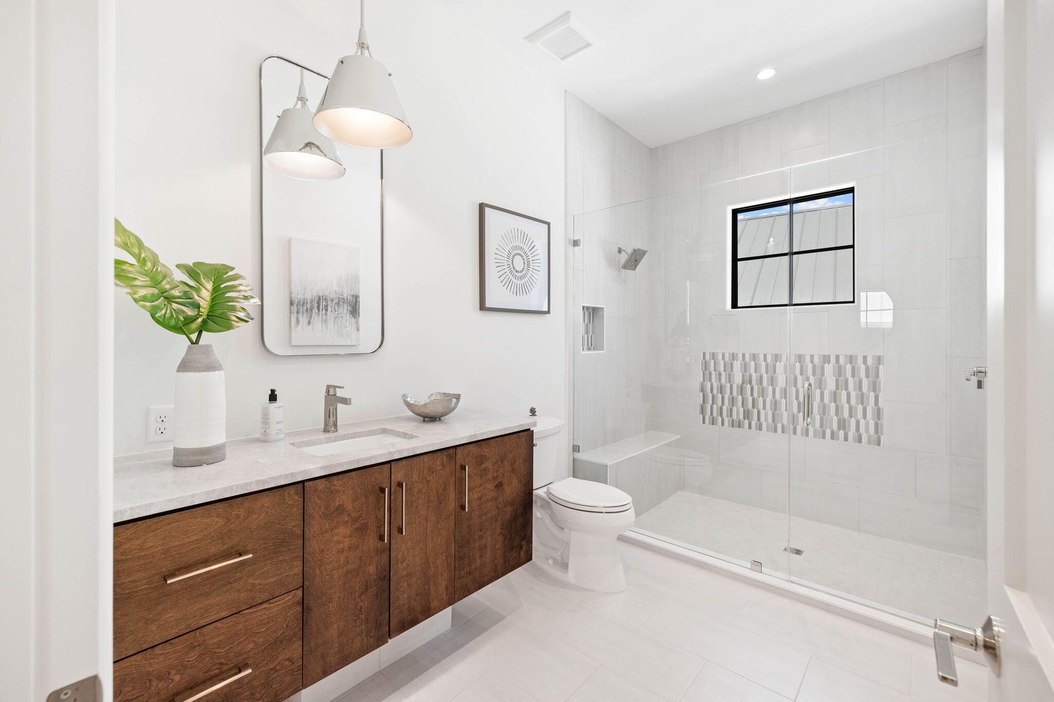 91 S Grande Pointe Drive