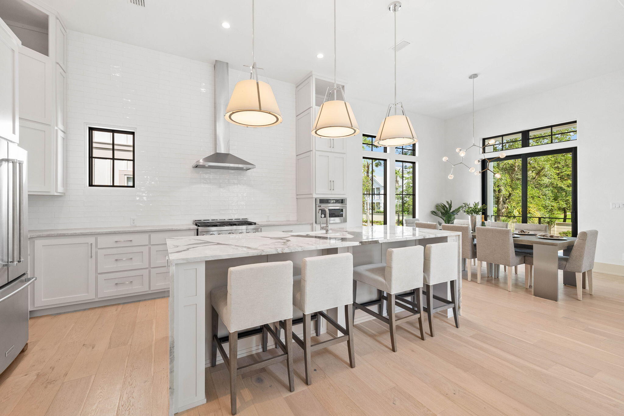 91 S Grande Pointe Drive