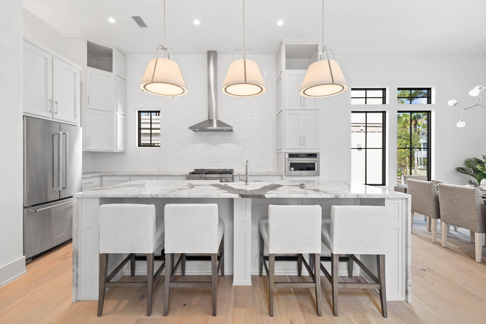 91 S Grande Pointe Drive