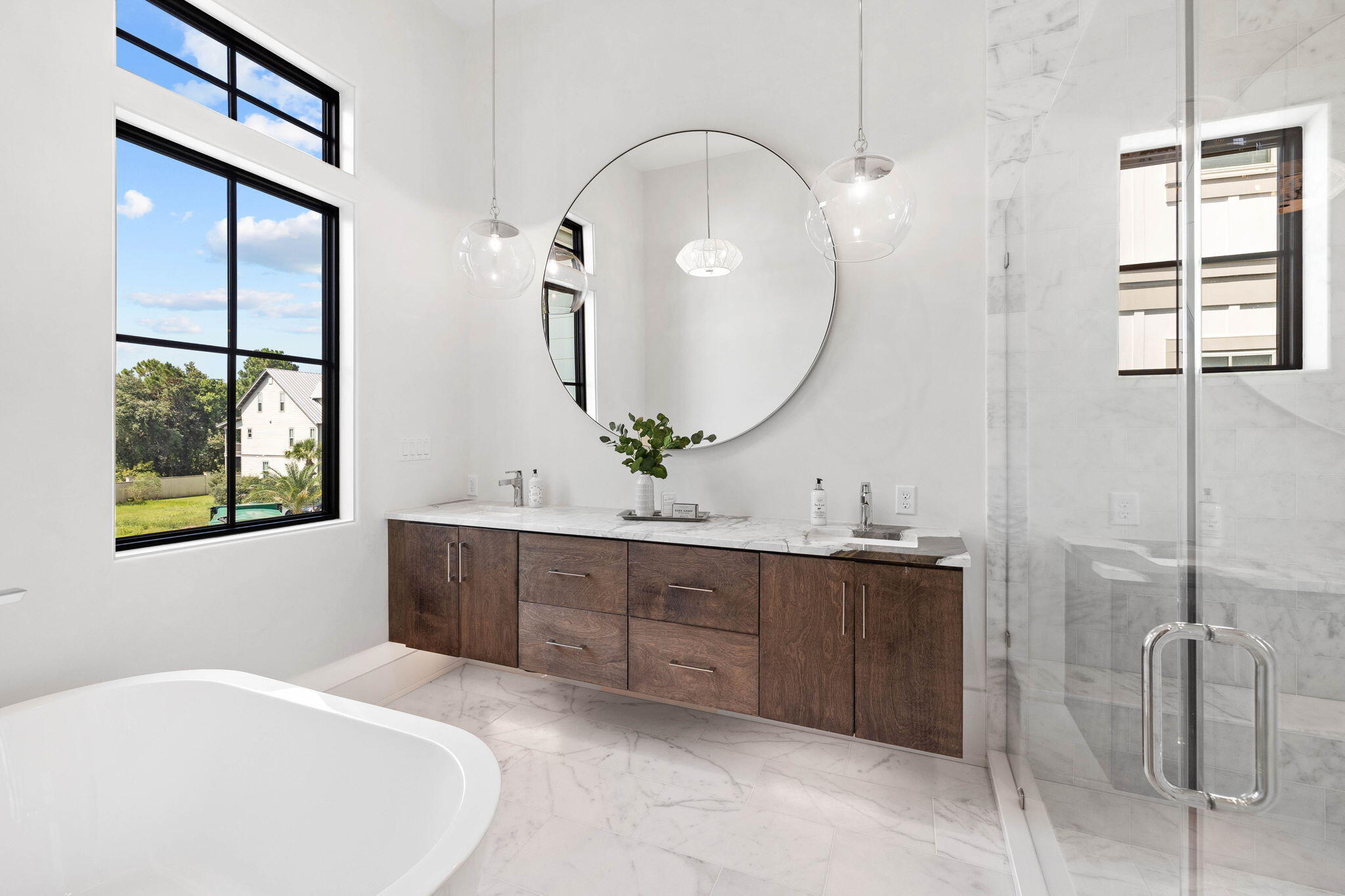 91 S Grande Pointe Drive