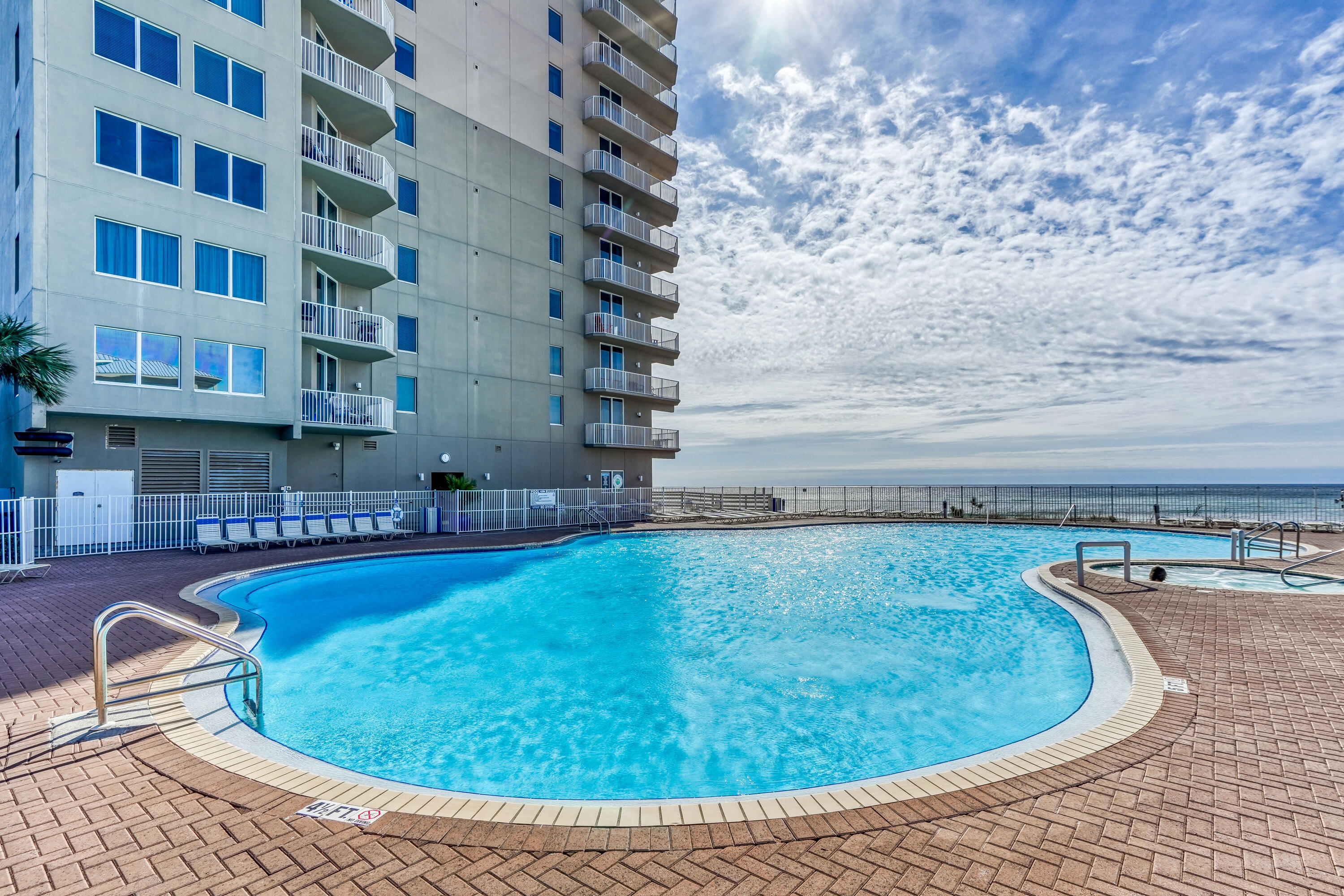 16819 Front Beach Road, 1001