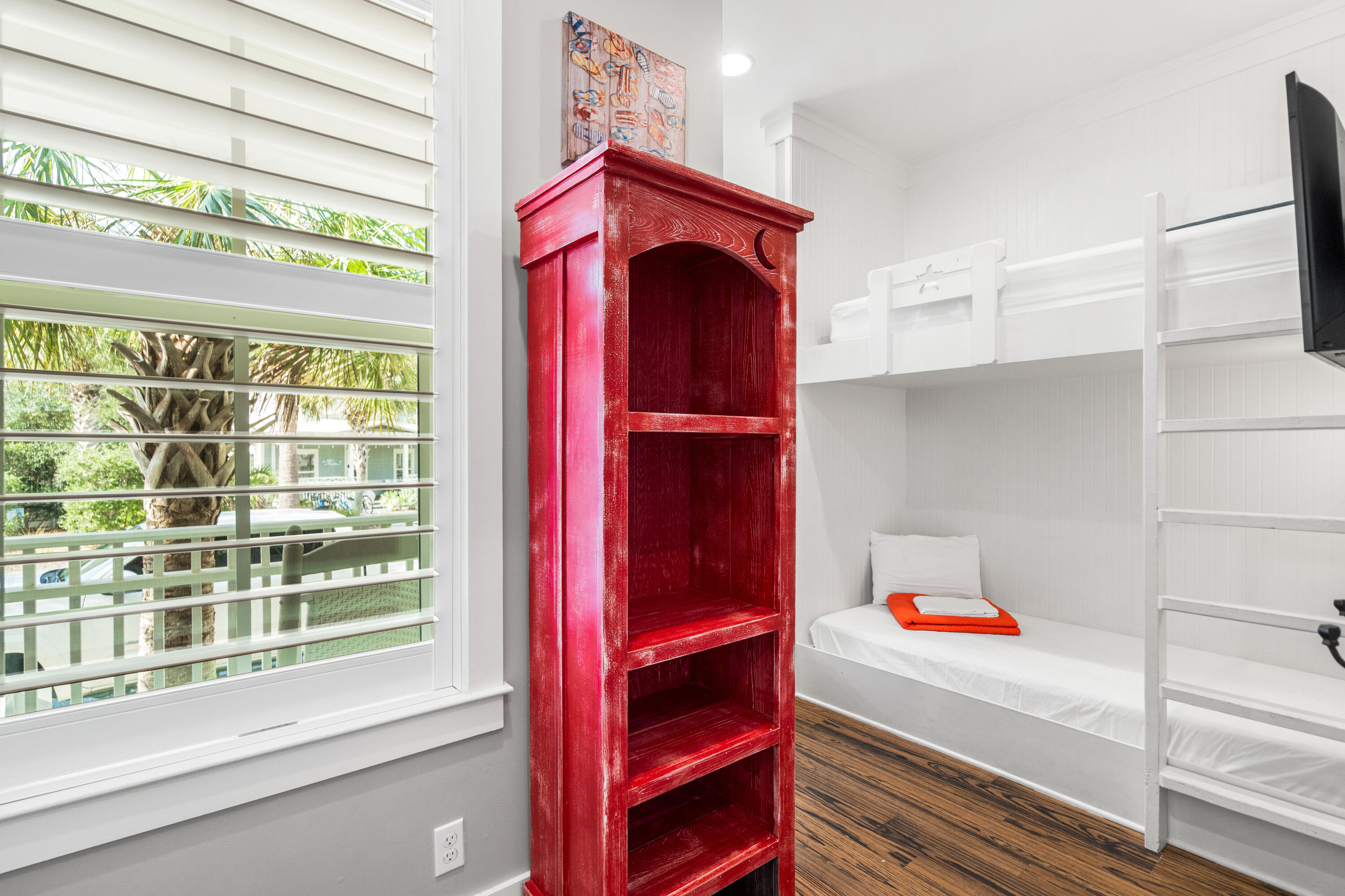 28 E Endless Summer Way