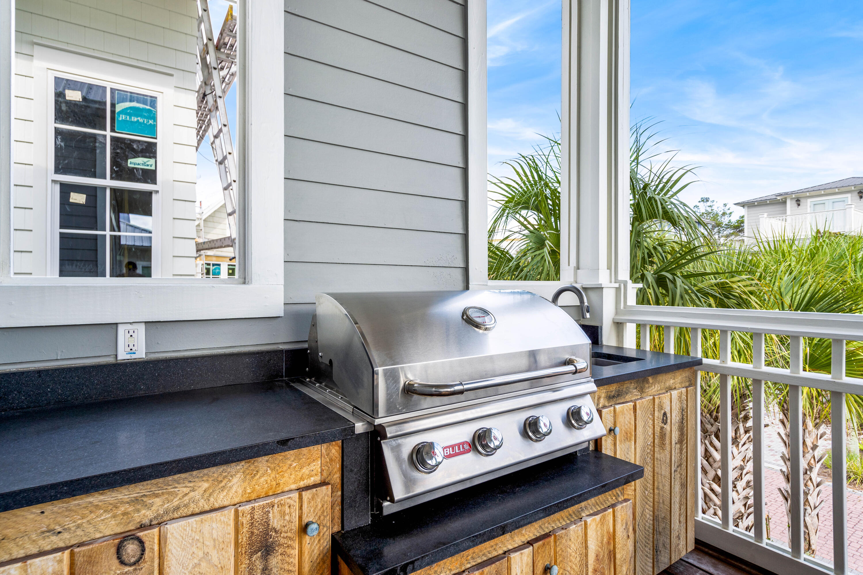 28 E Endless Summer Way