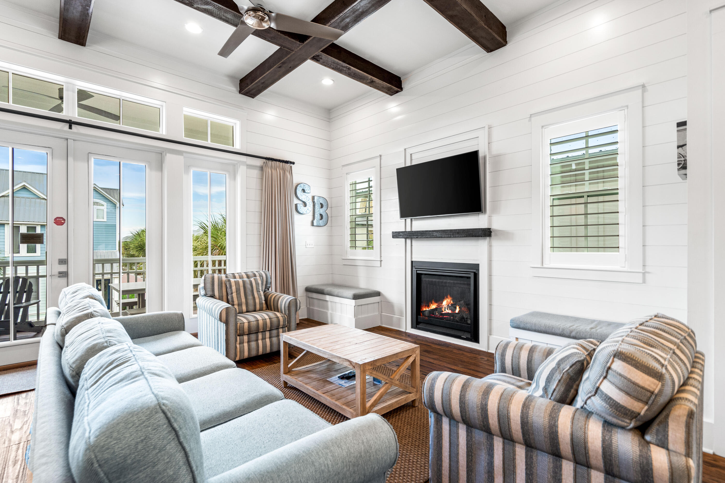 28 E Endless Summer Way