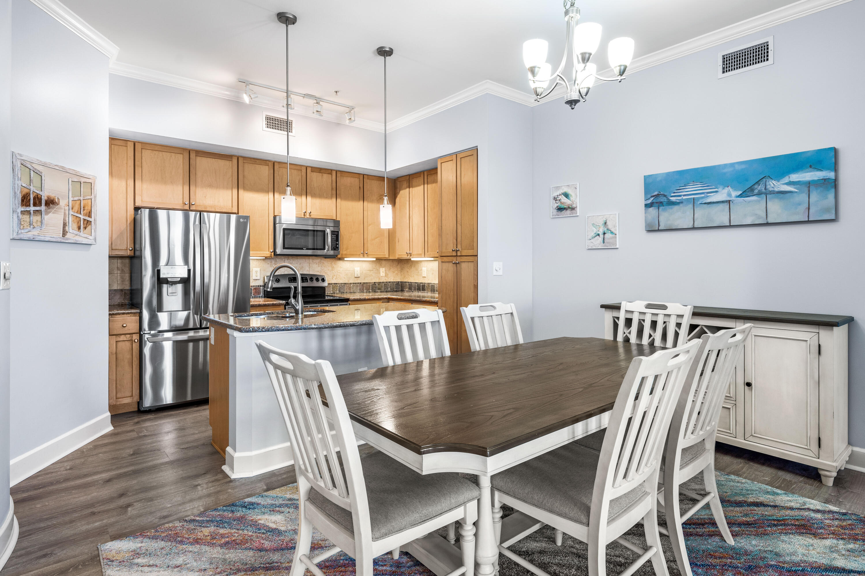 8700 Front Beach Road Road, 5208