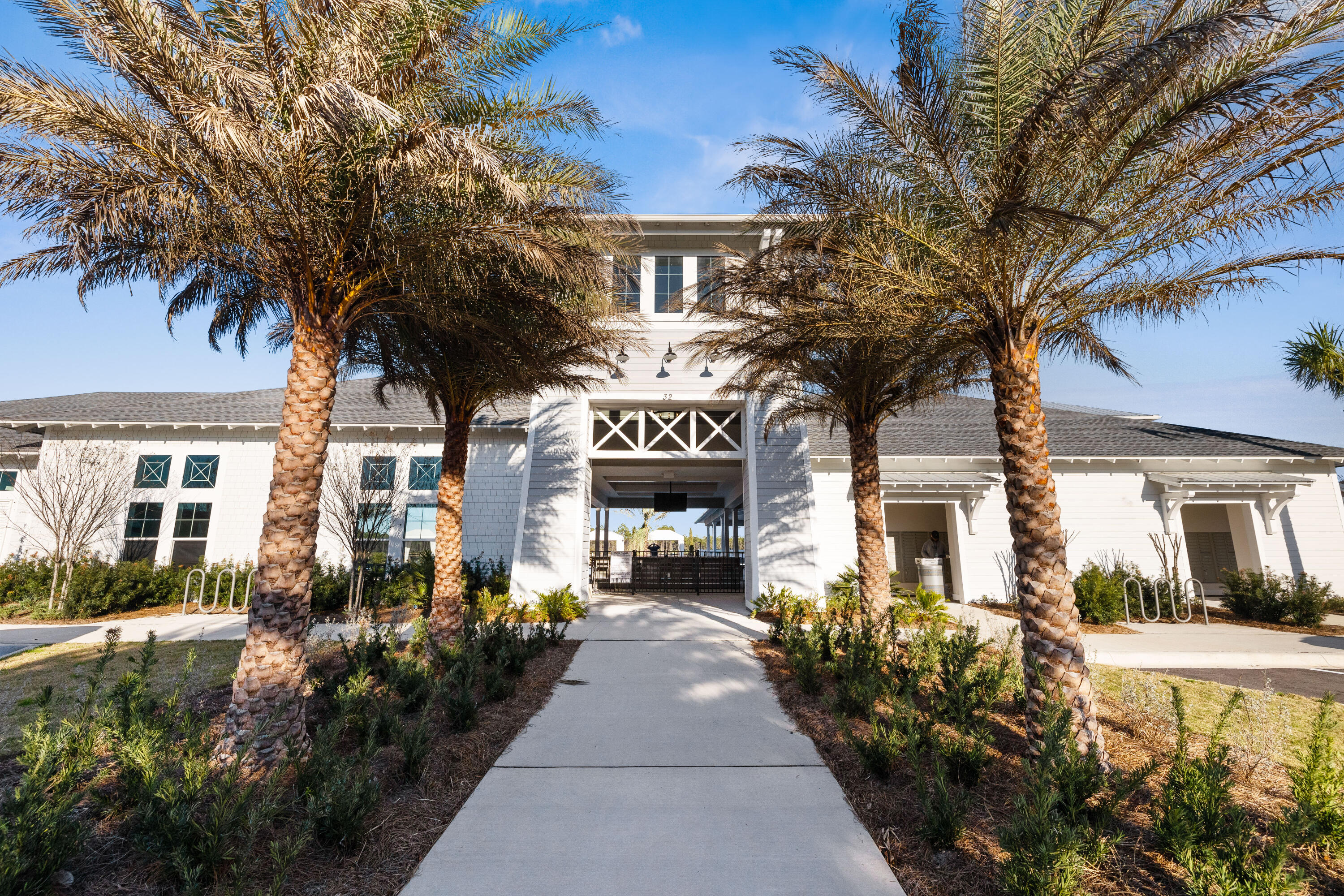 351 W Lafayette Road