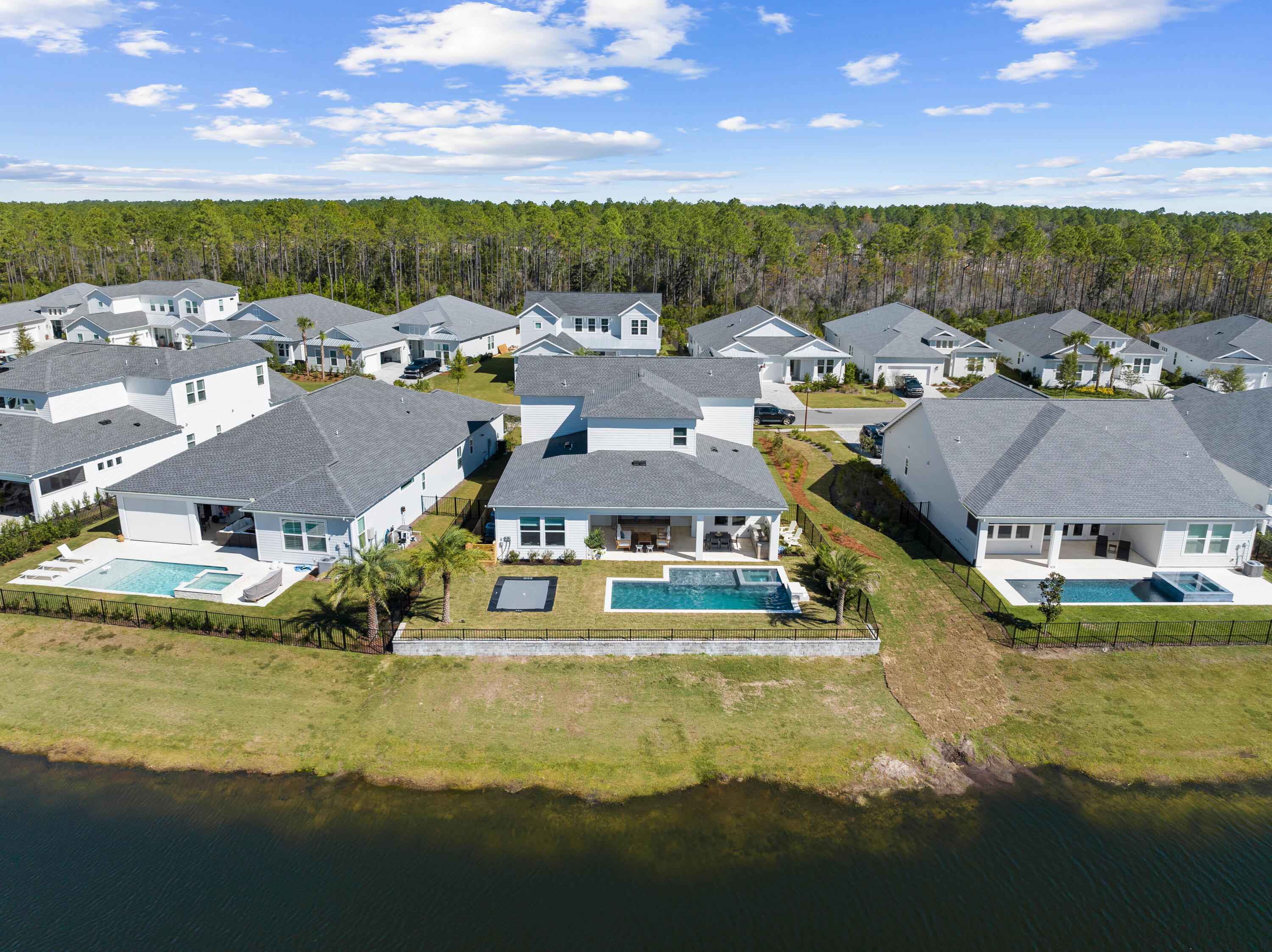 351 W Lafayette Road