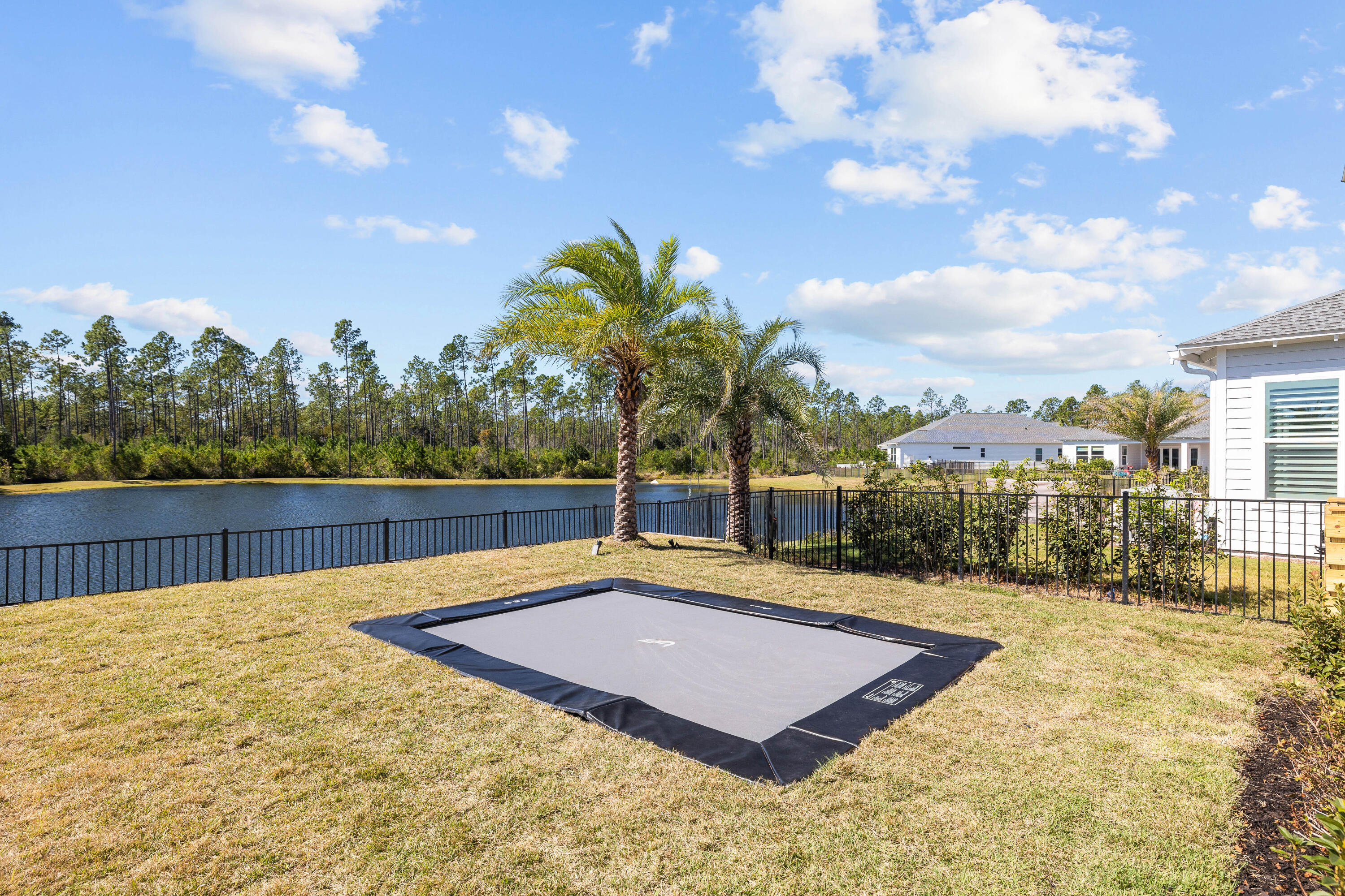 351 W Lafayette Road