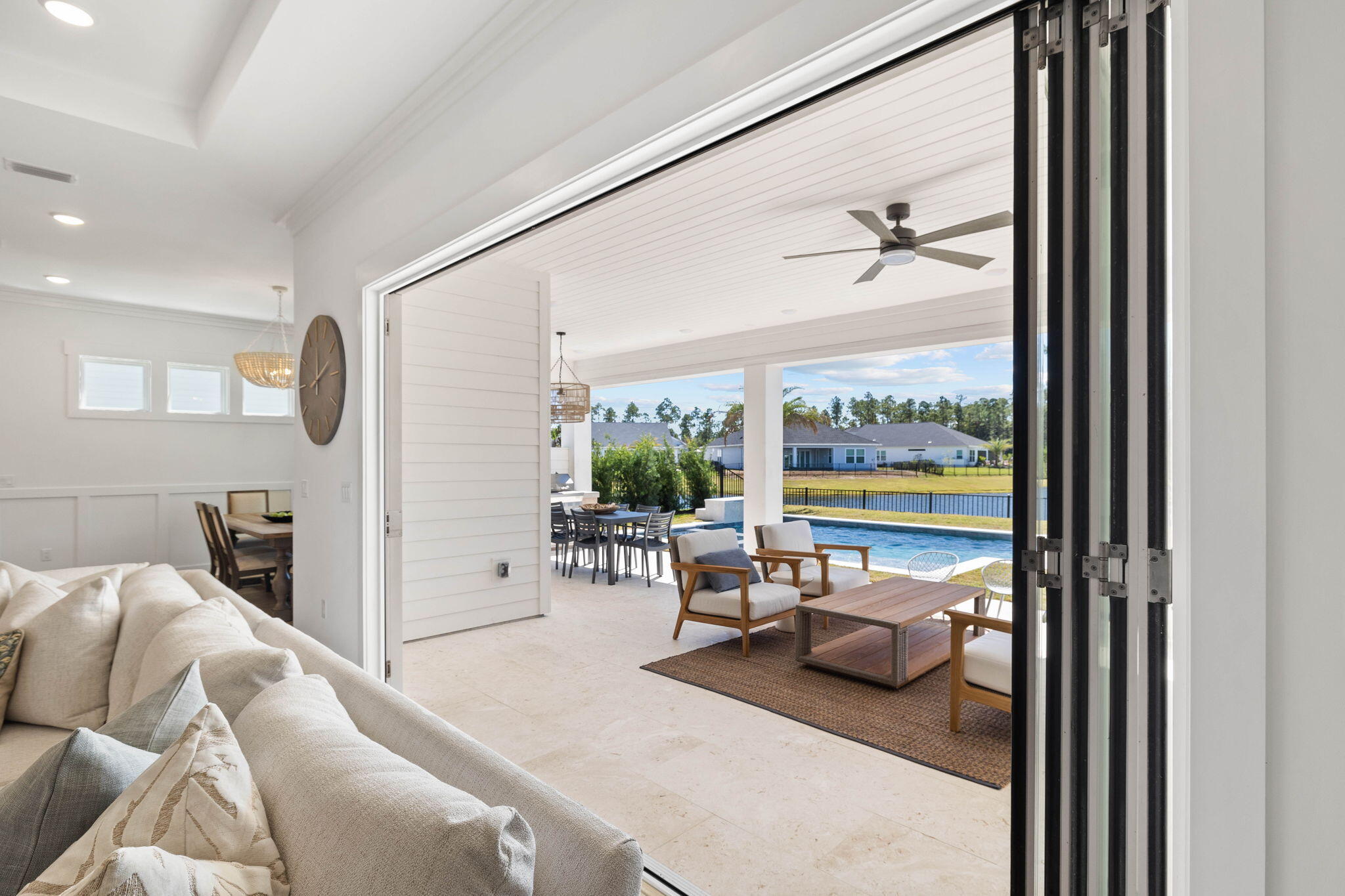 351 W Lafayette Road