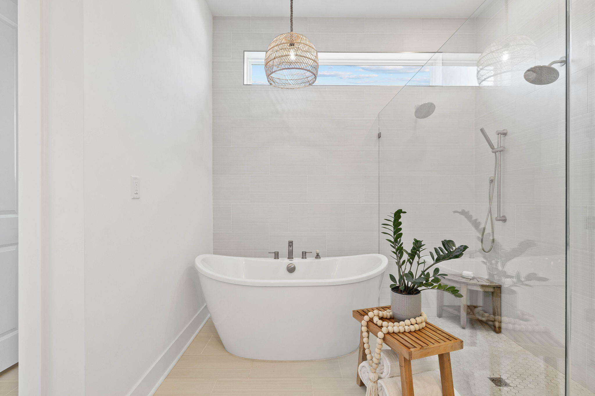 351 W Lafayette Road