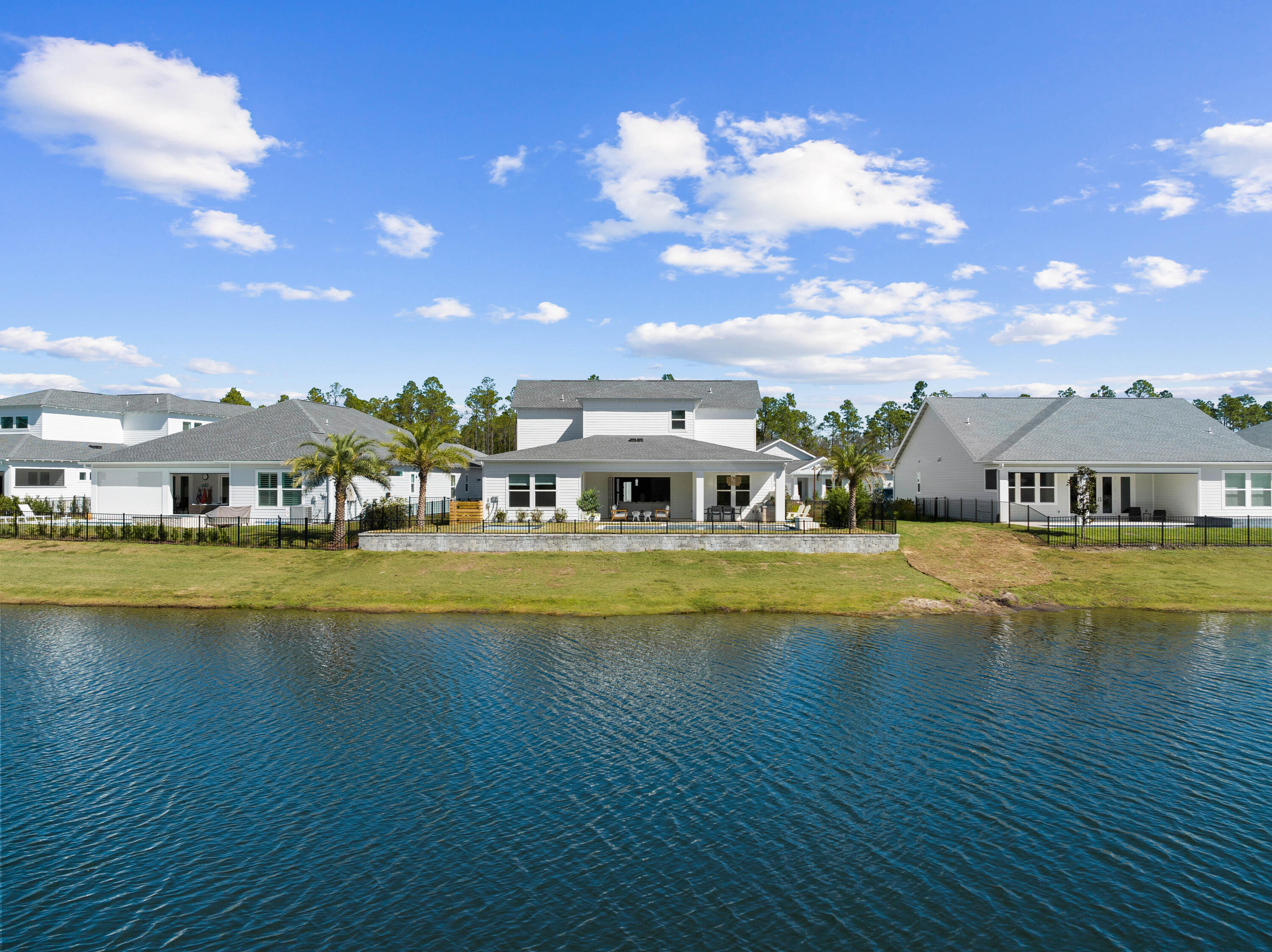 351 W Lafayette Road