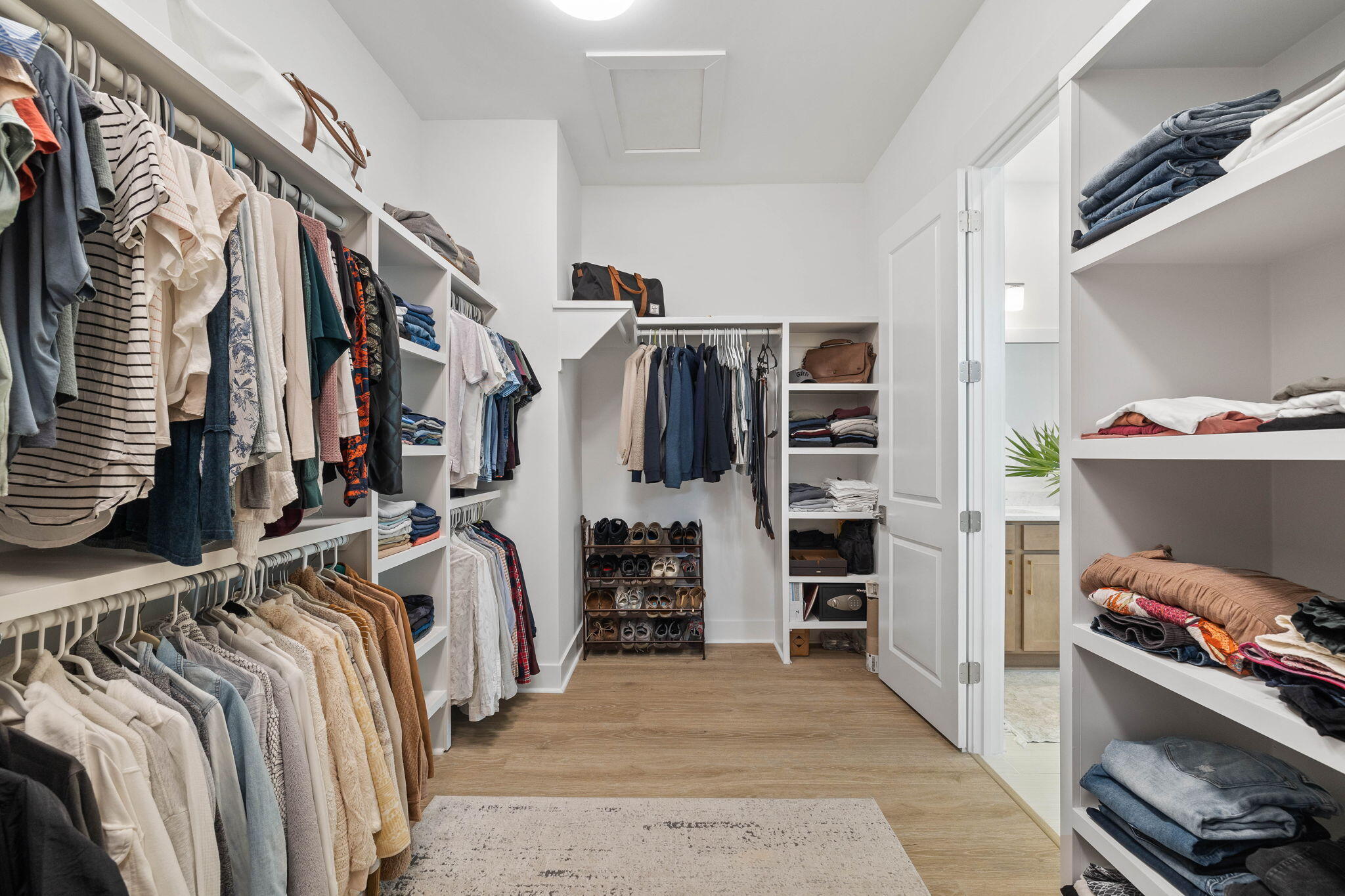 351 W Lafayette Road