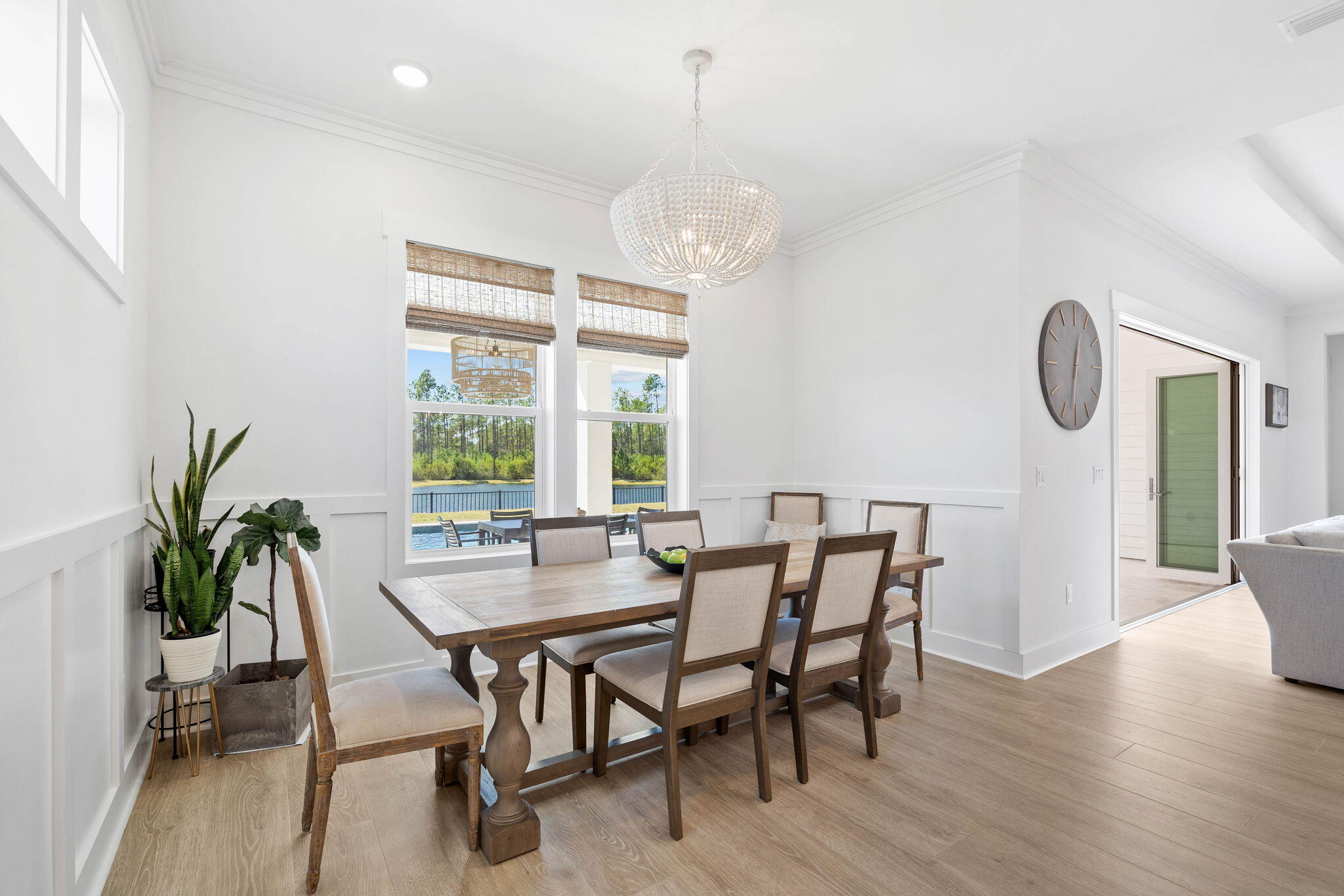 351 W Lafayette Road