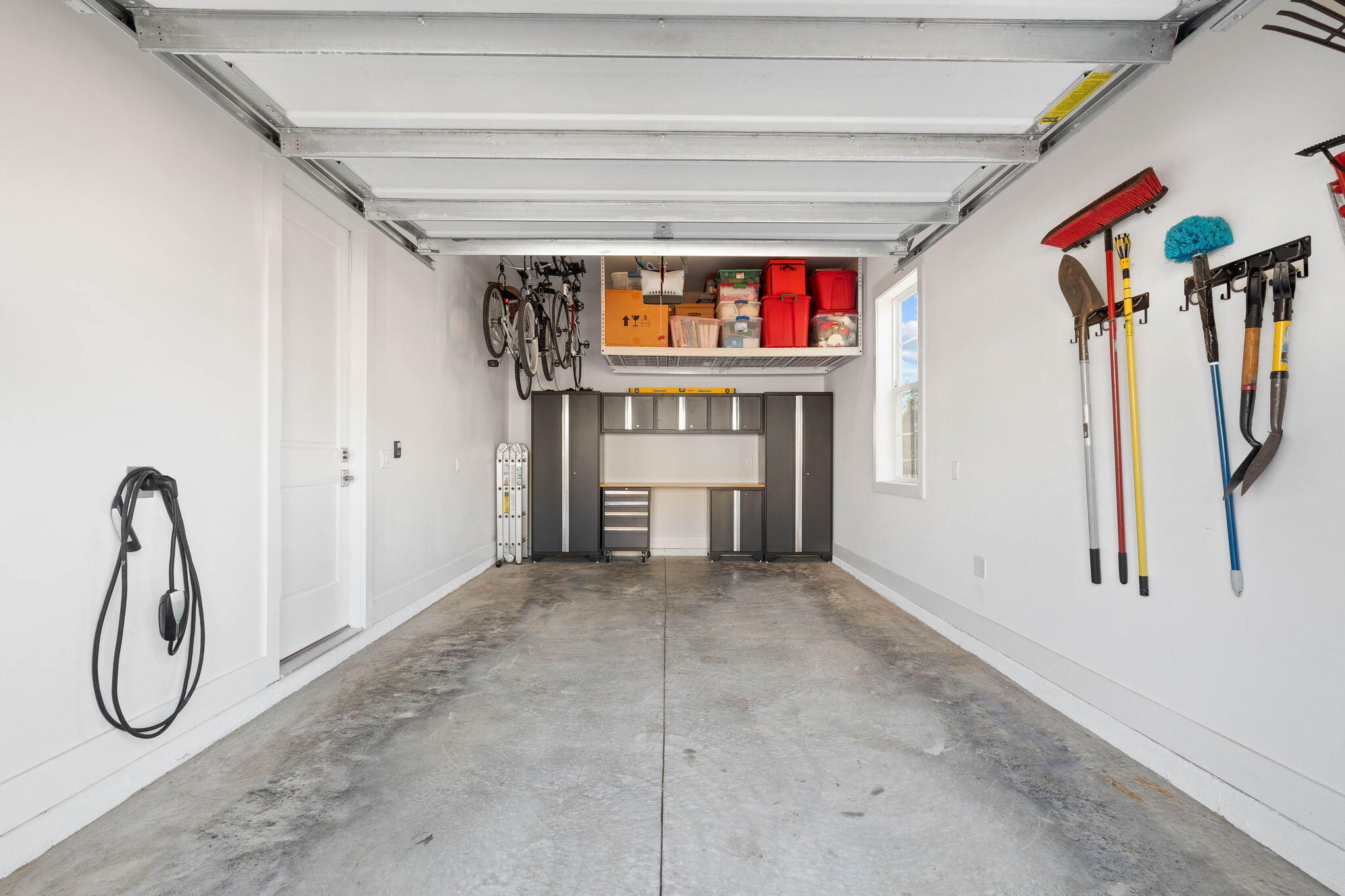 351 W Lafayette Road