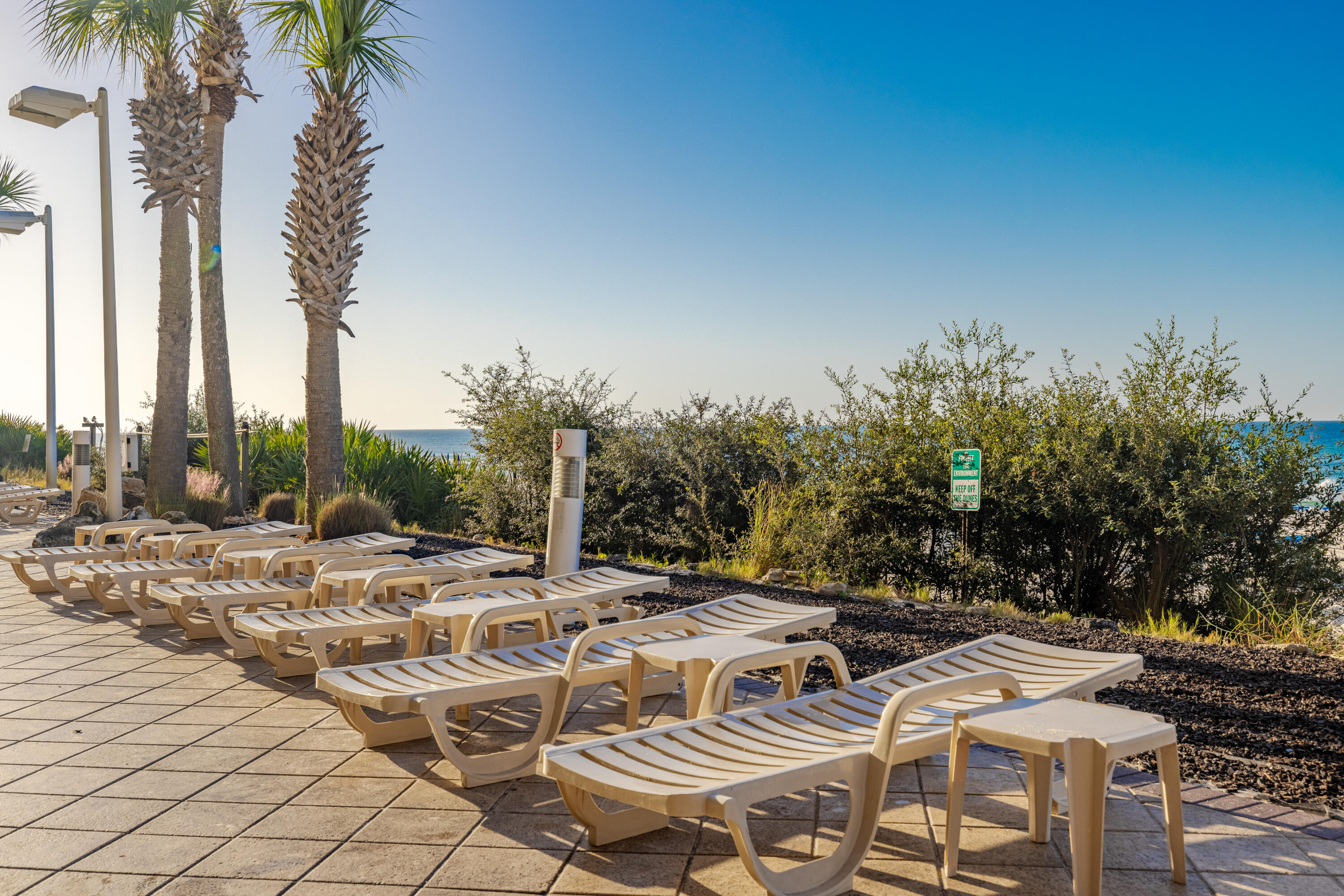 15817 Front Beach Road, 1208