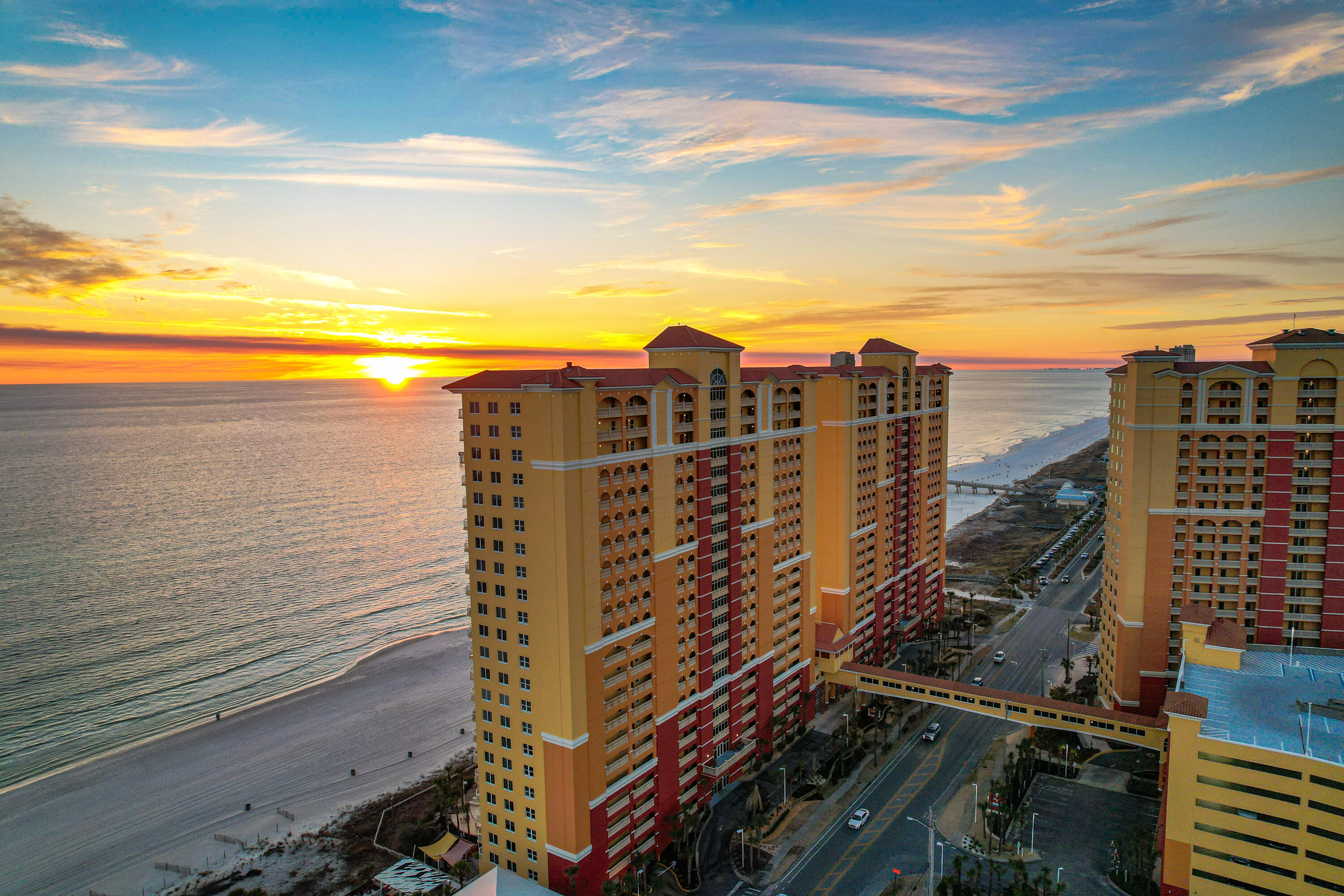 15817 Front Beach Road, 1208