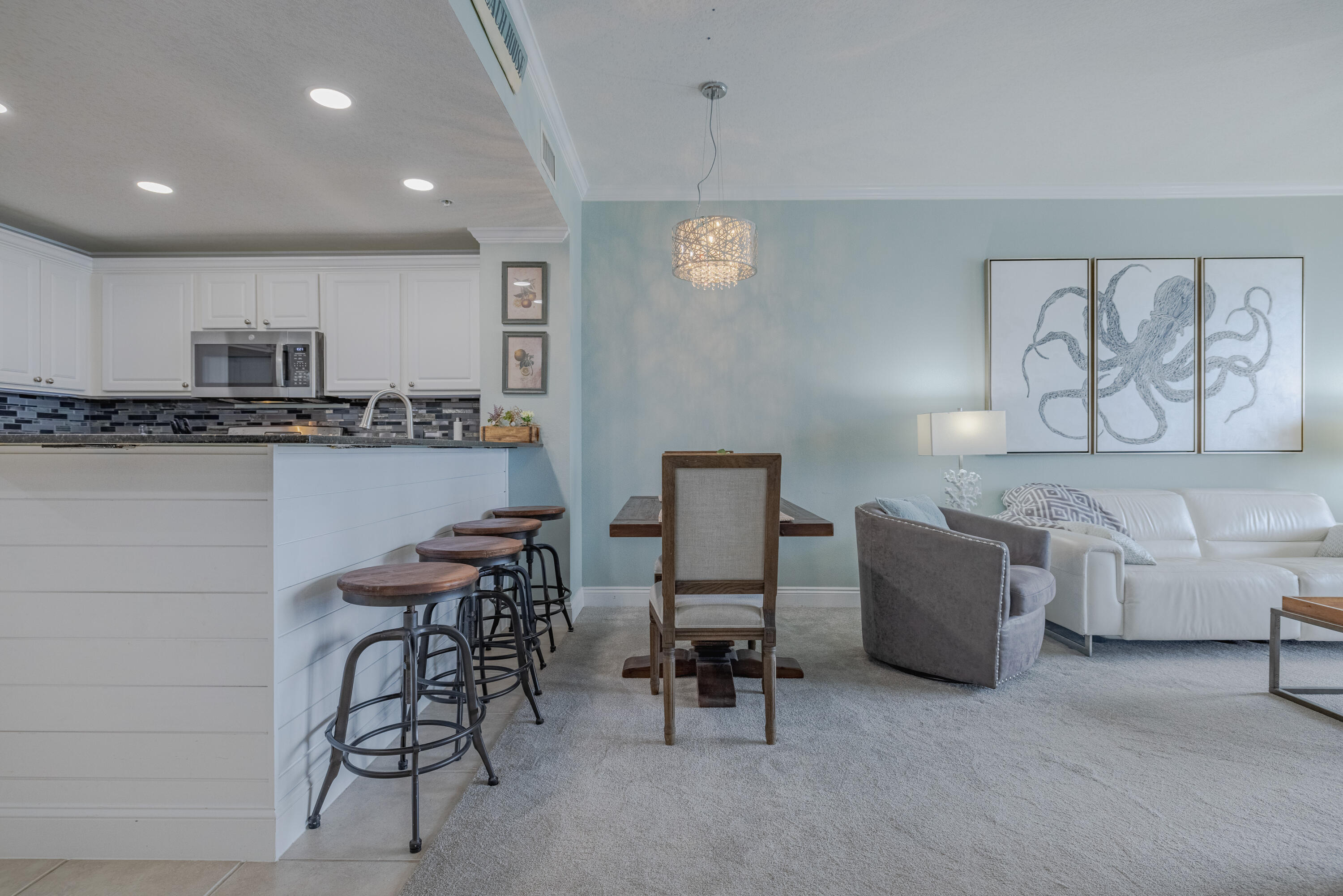 15817 Front Beach Road, 1208