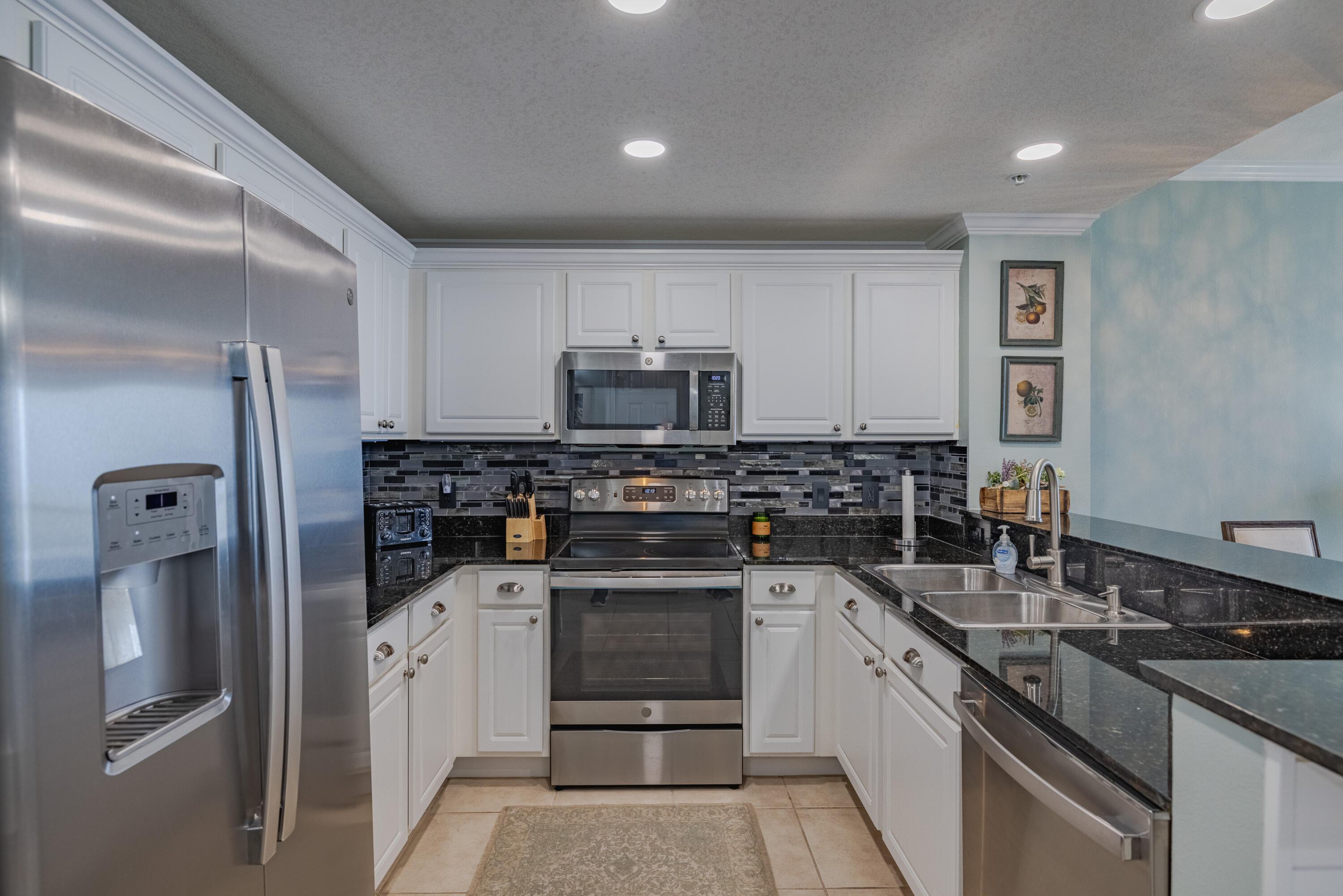 15817 Front Beach Road, 1208