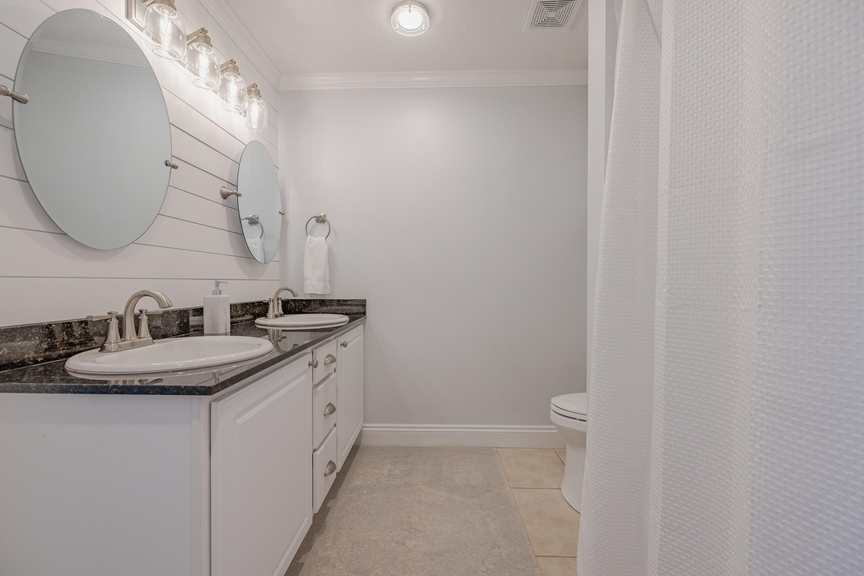 15817 Front Beach Road, 1208