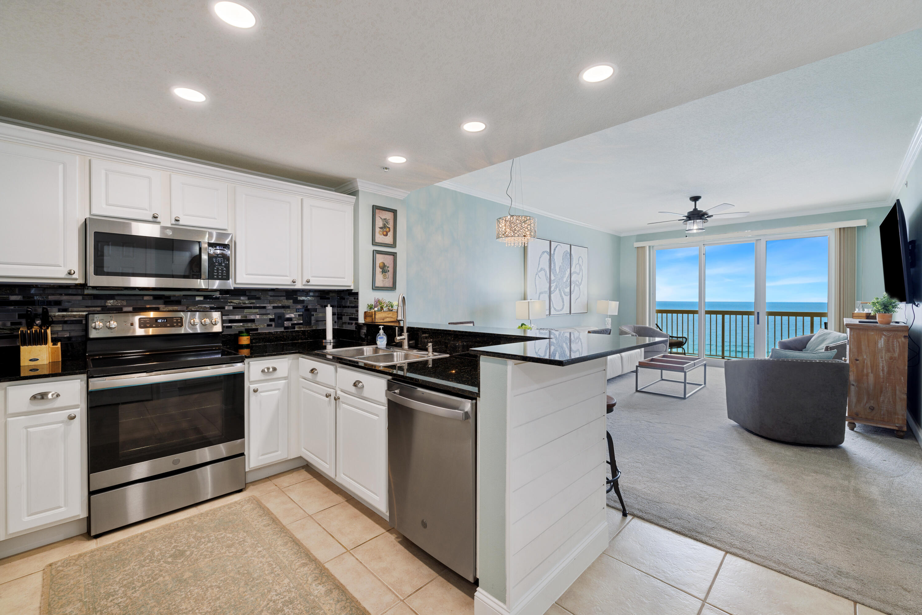 15817 Front Beach Road, 1208