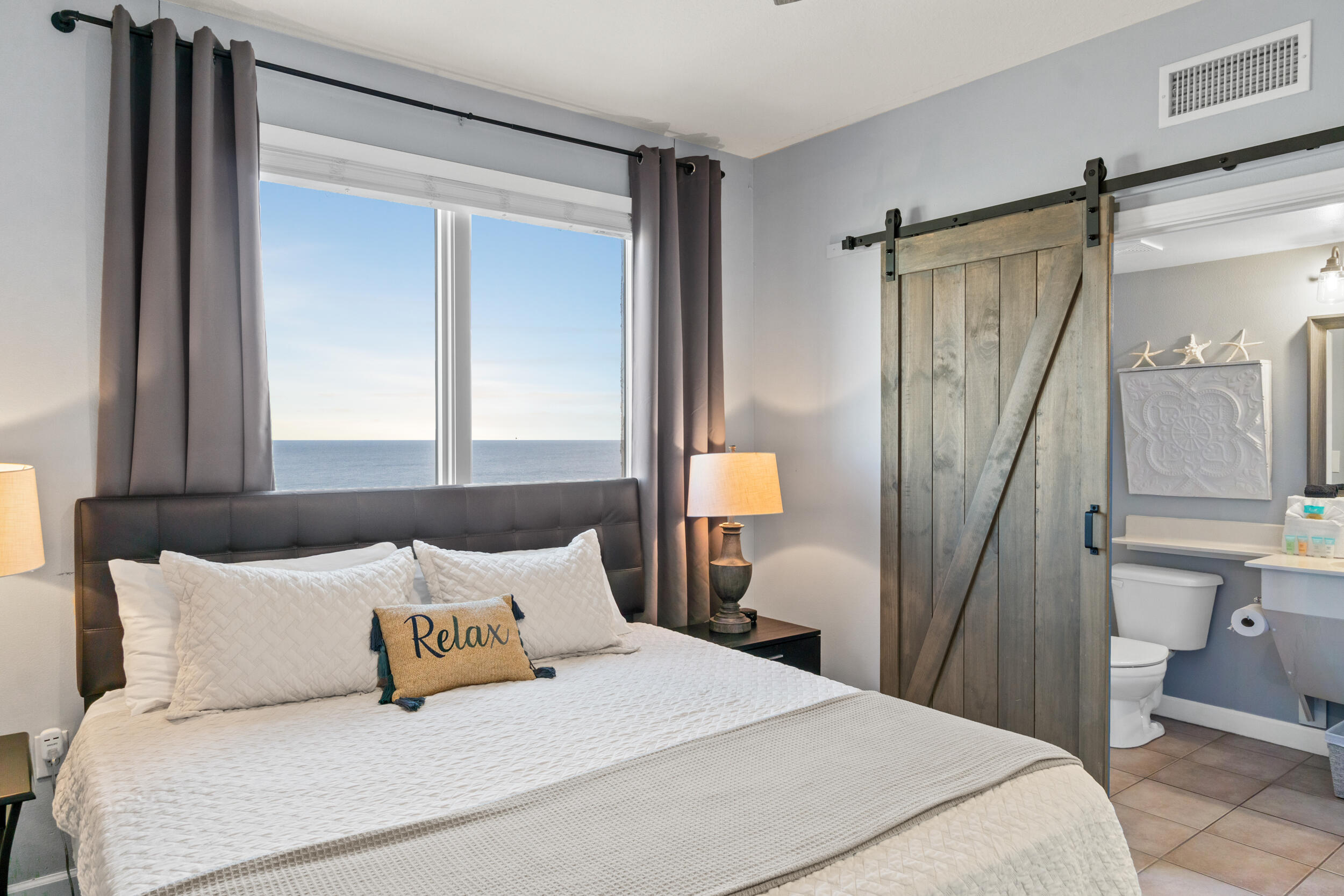 9900 S Thomas Drive, 1631