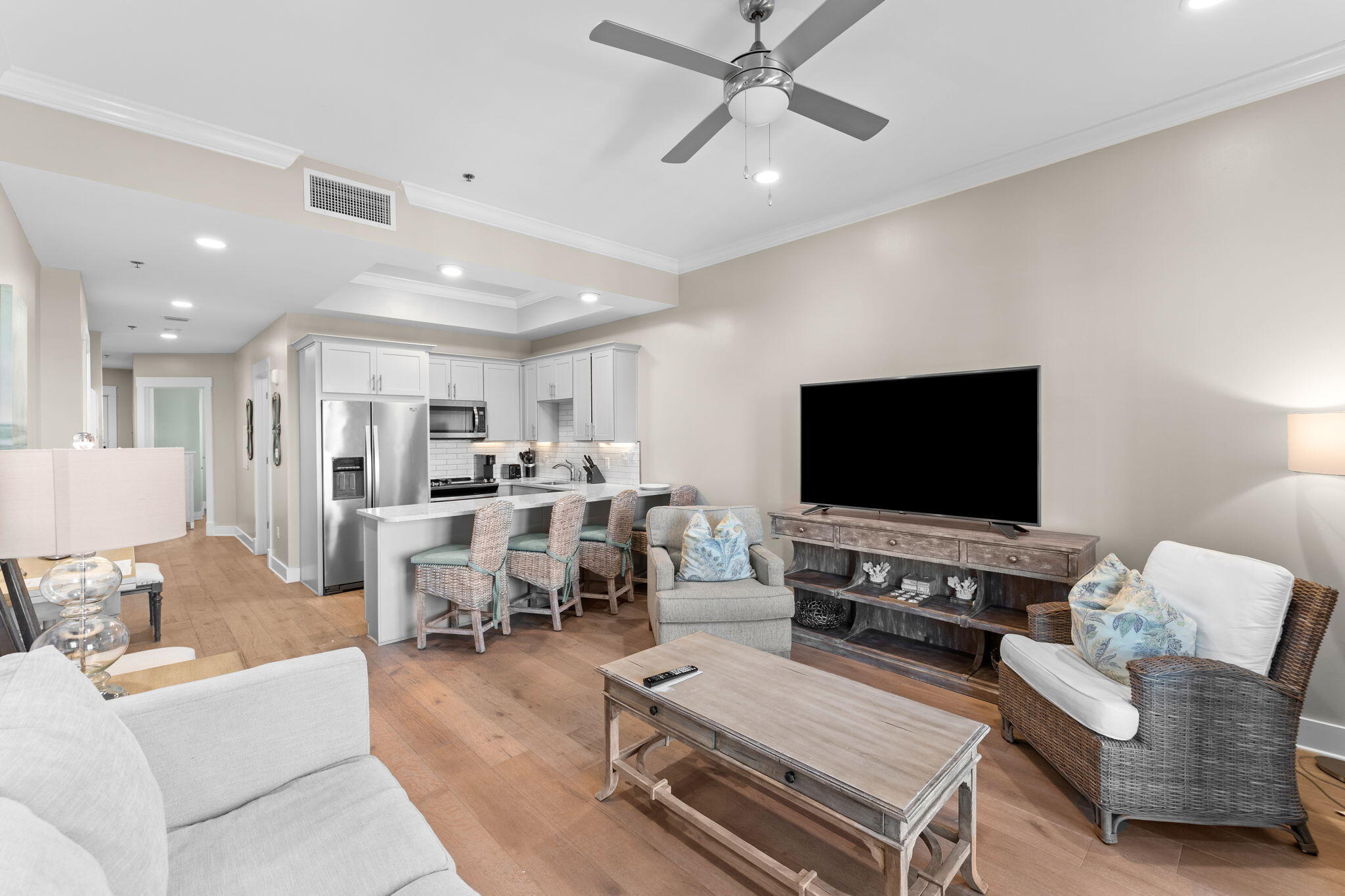 100 Matthew Boulevard, 308