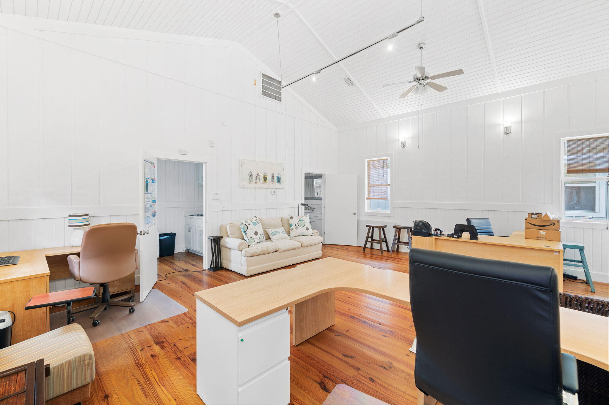 1394 S Co Hwy 283, 6