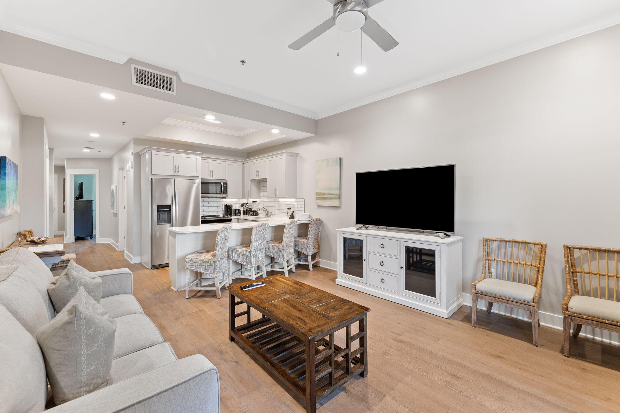 100 Matthew Boulevard, 108