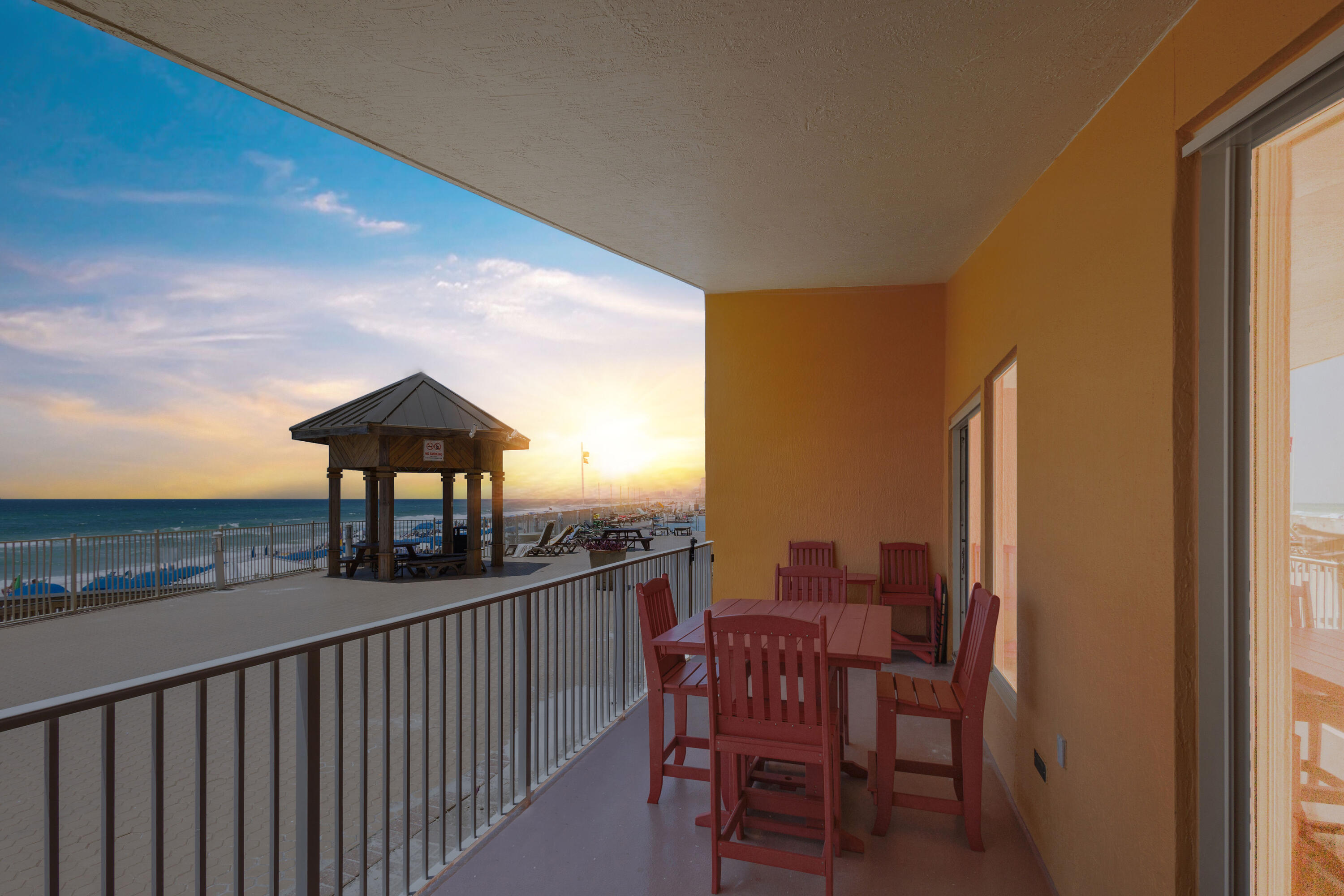 5004 Thomas Drive, UNIT 104
