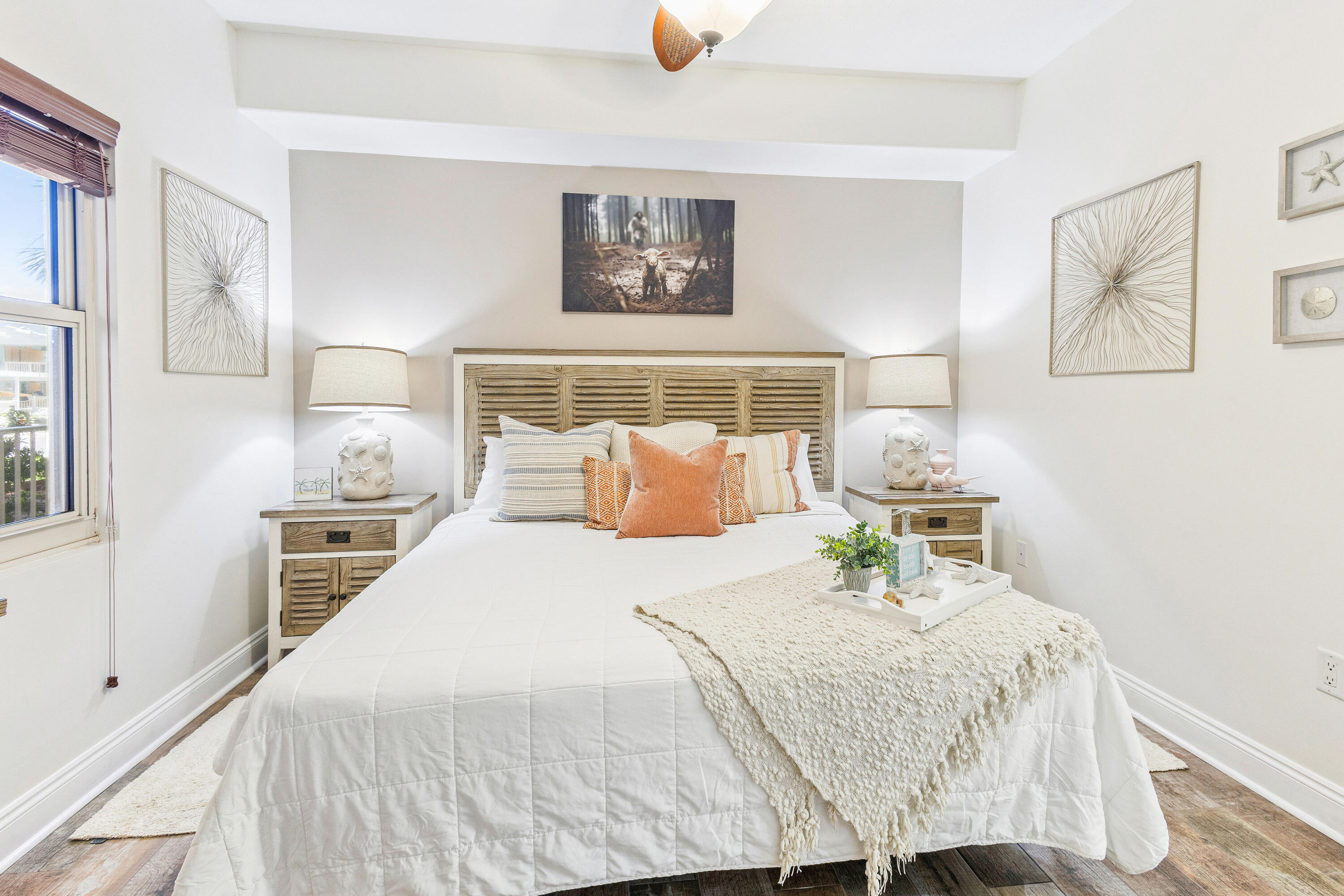 5004 Thomas Drive, UNIT 104