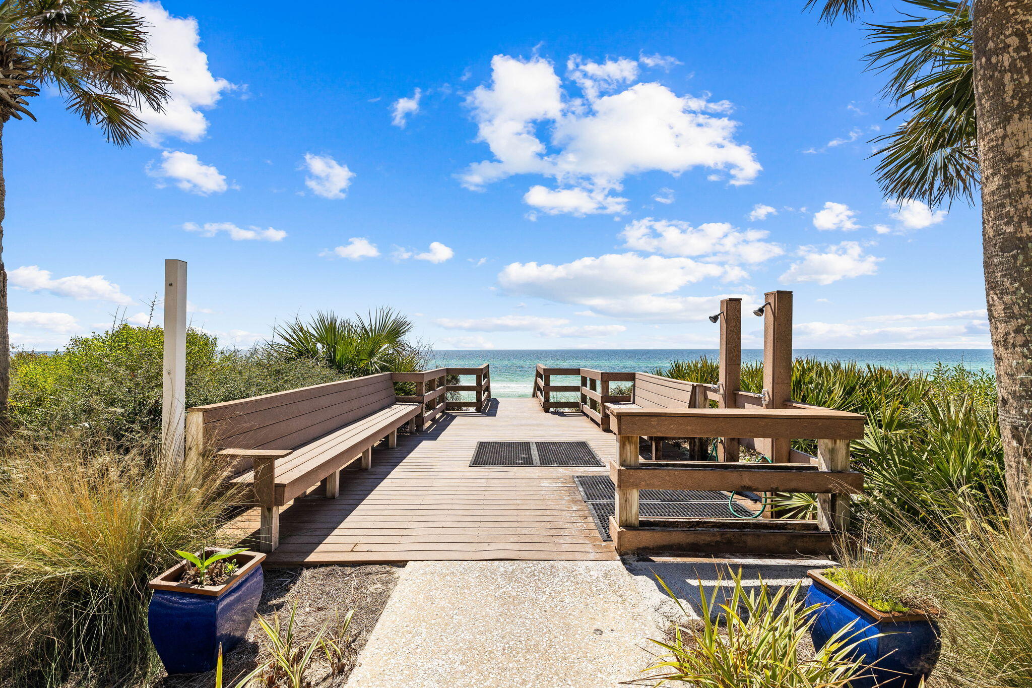 3604 E County Highway 30A, UNIT D2