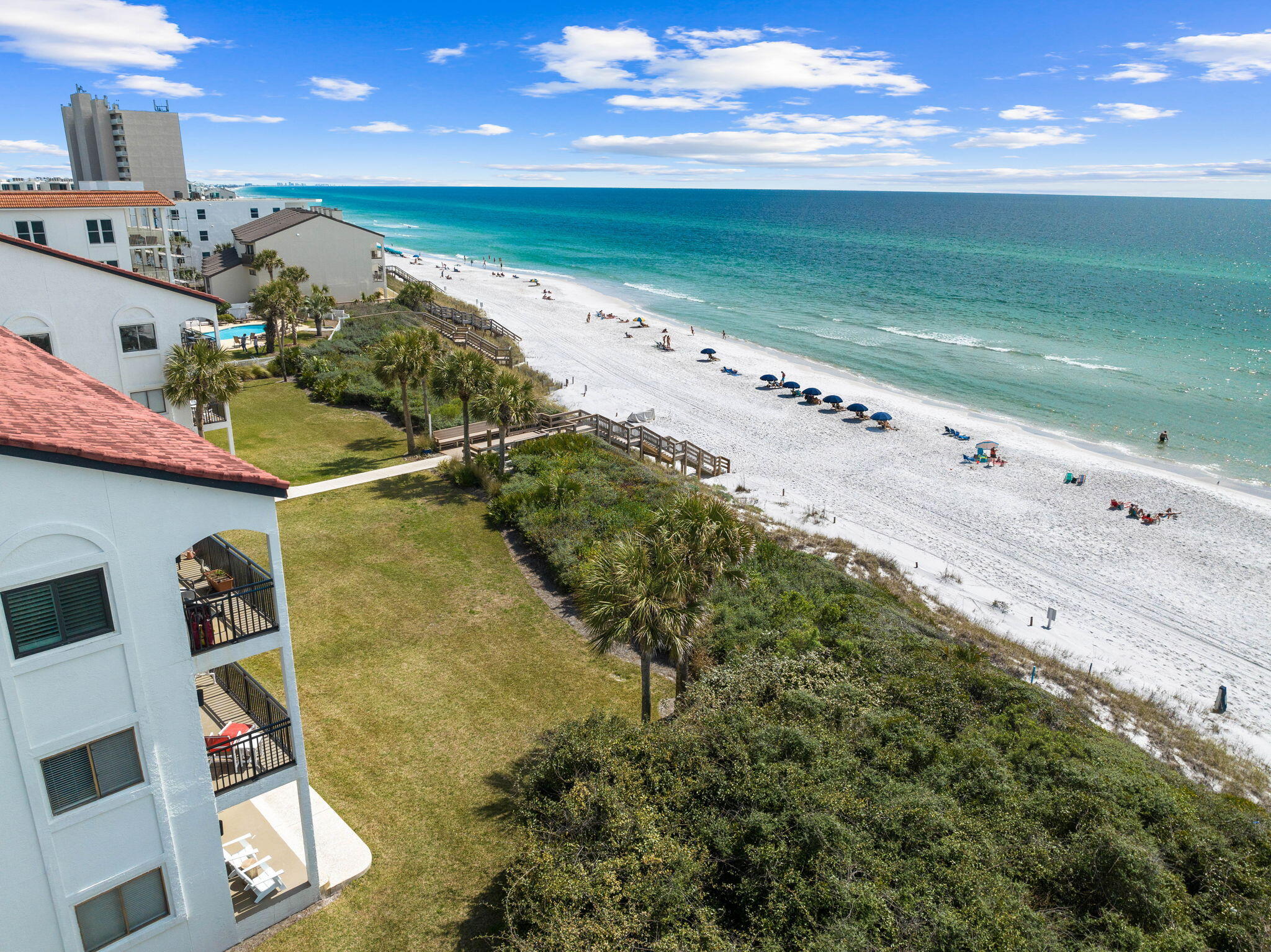 3604 E County Highway 30A, UNIT D2