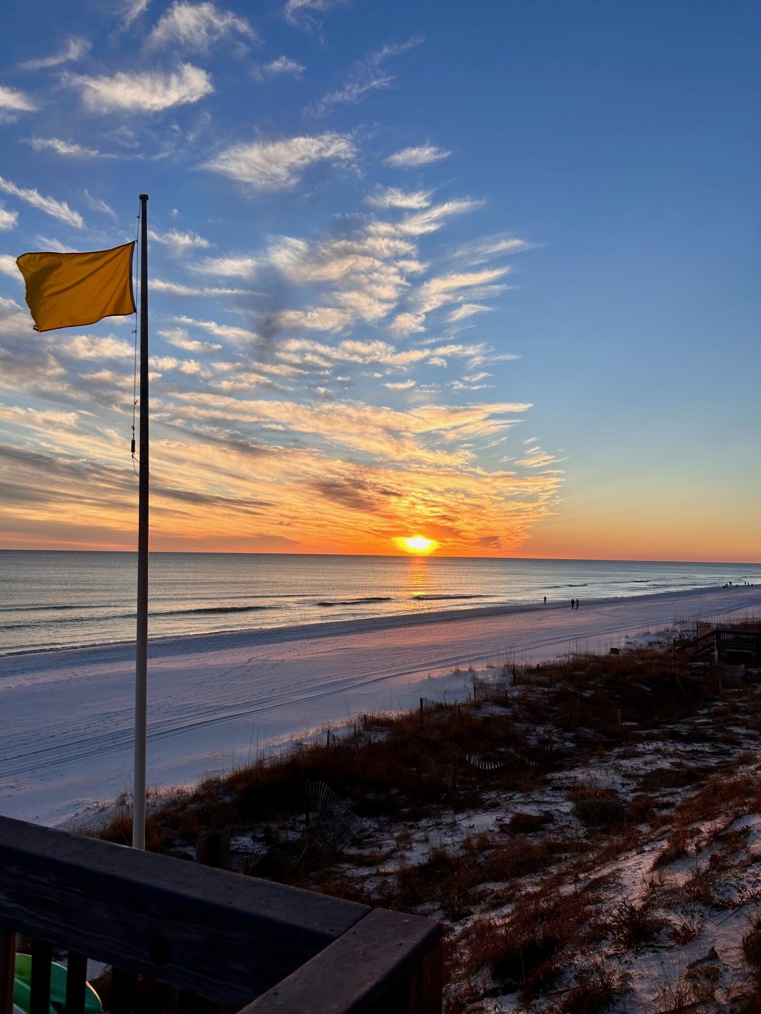 9815 W US Highway 98, 223