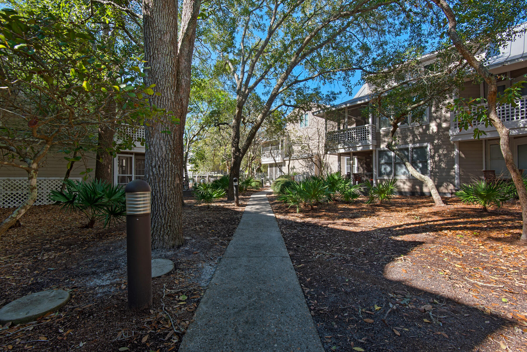 9815 W US Highway 98, 223