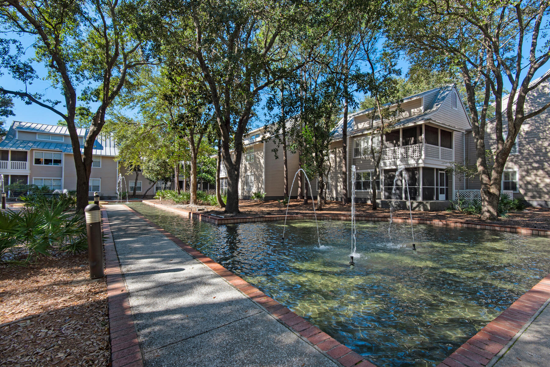 9815 W US Highway 98, 223