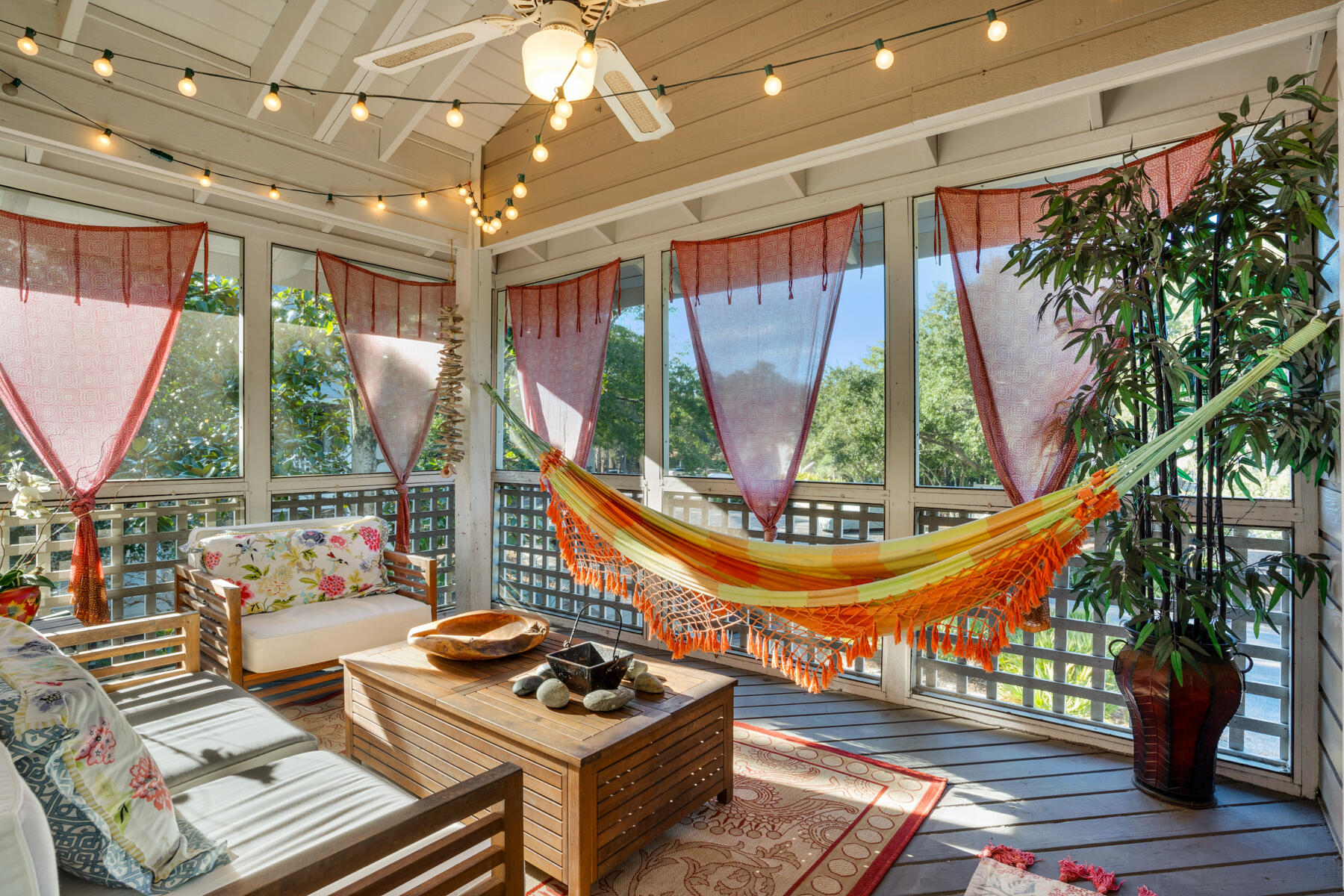 9815 W US Highway 98, 223