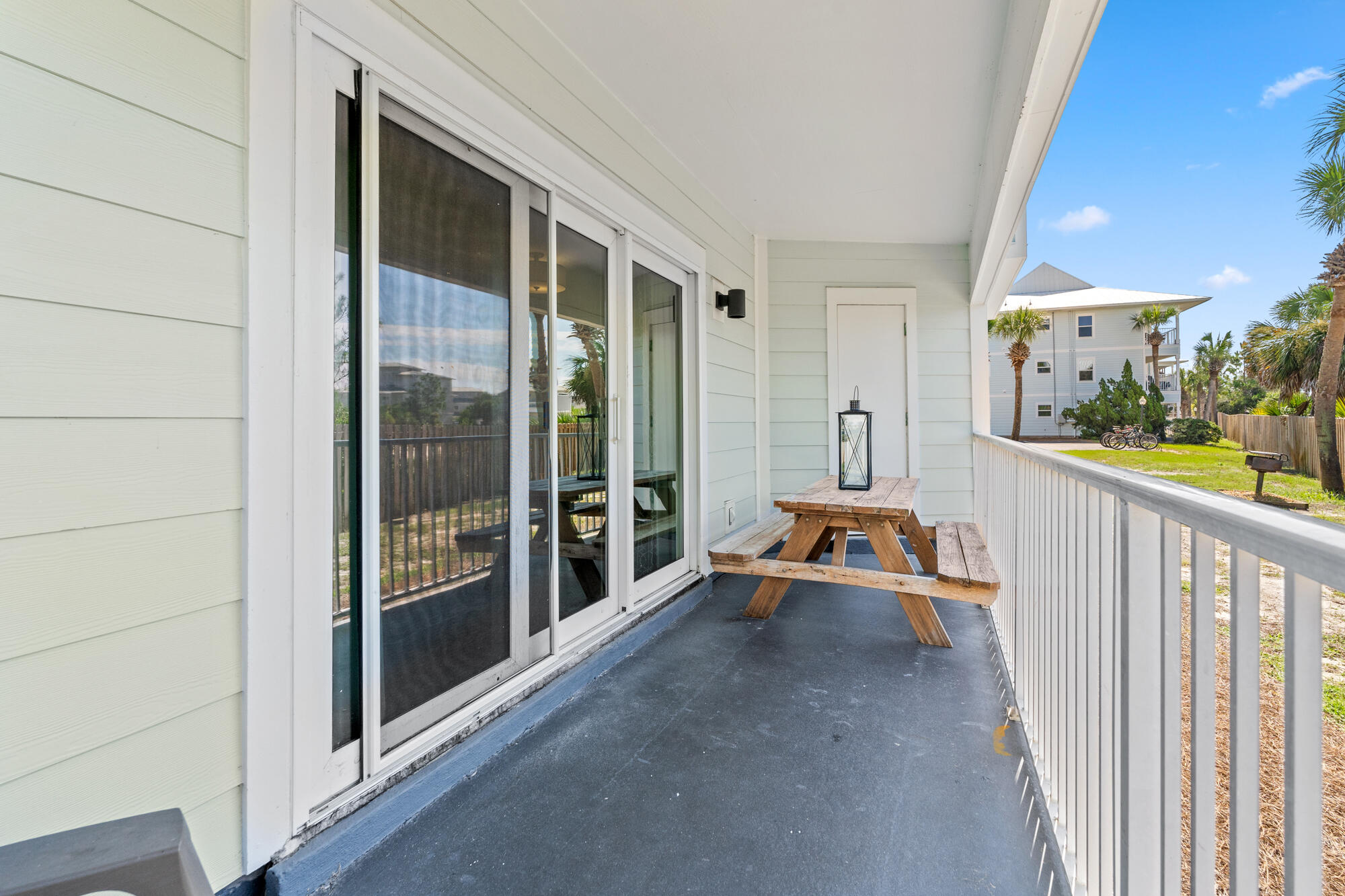 11 Beachside Drive, Unit 1011