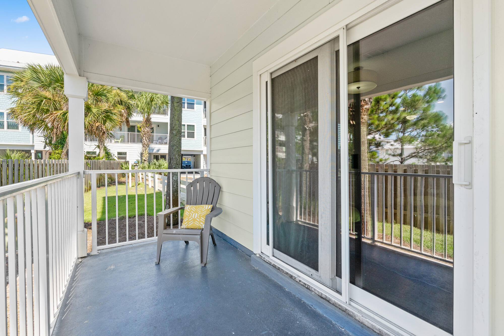 11 Beachside Drive, Unit 1011