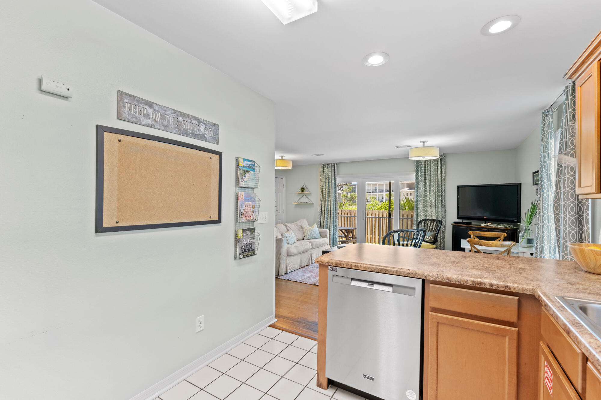 11 Beachside Drive, Unit 1011