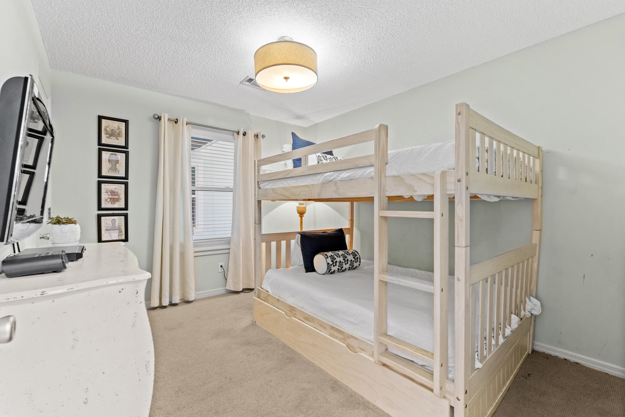 11 Beachside Drive, Unit 1011