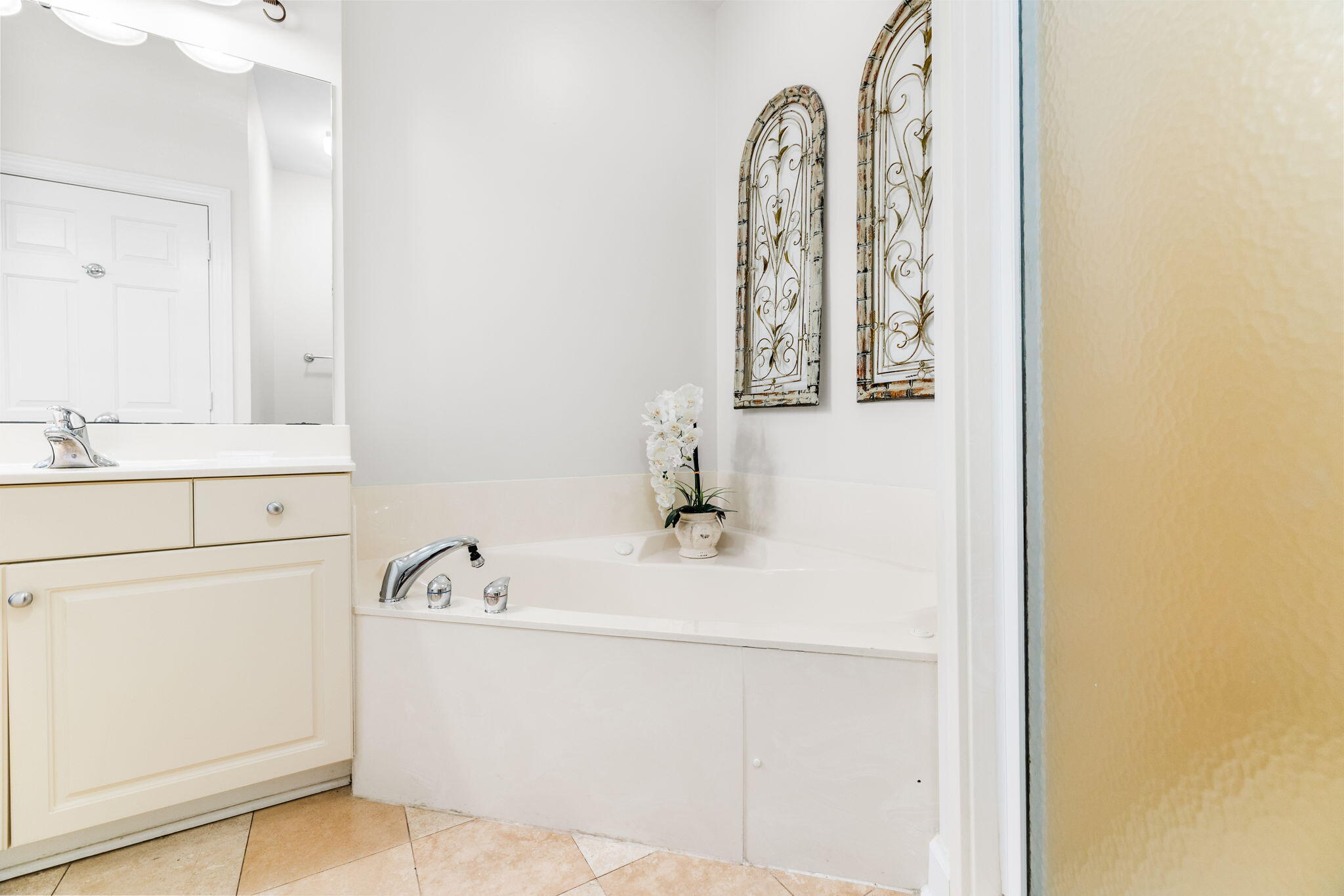 10343 E Co Highway 30A, 219