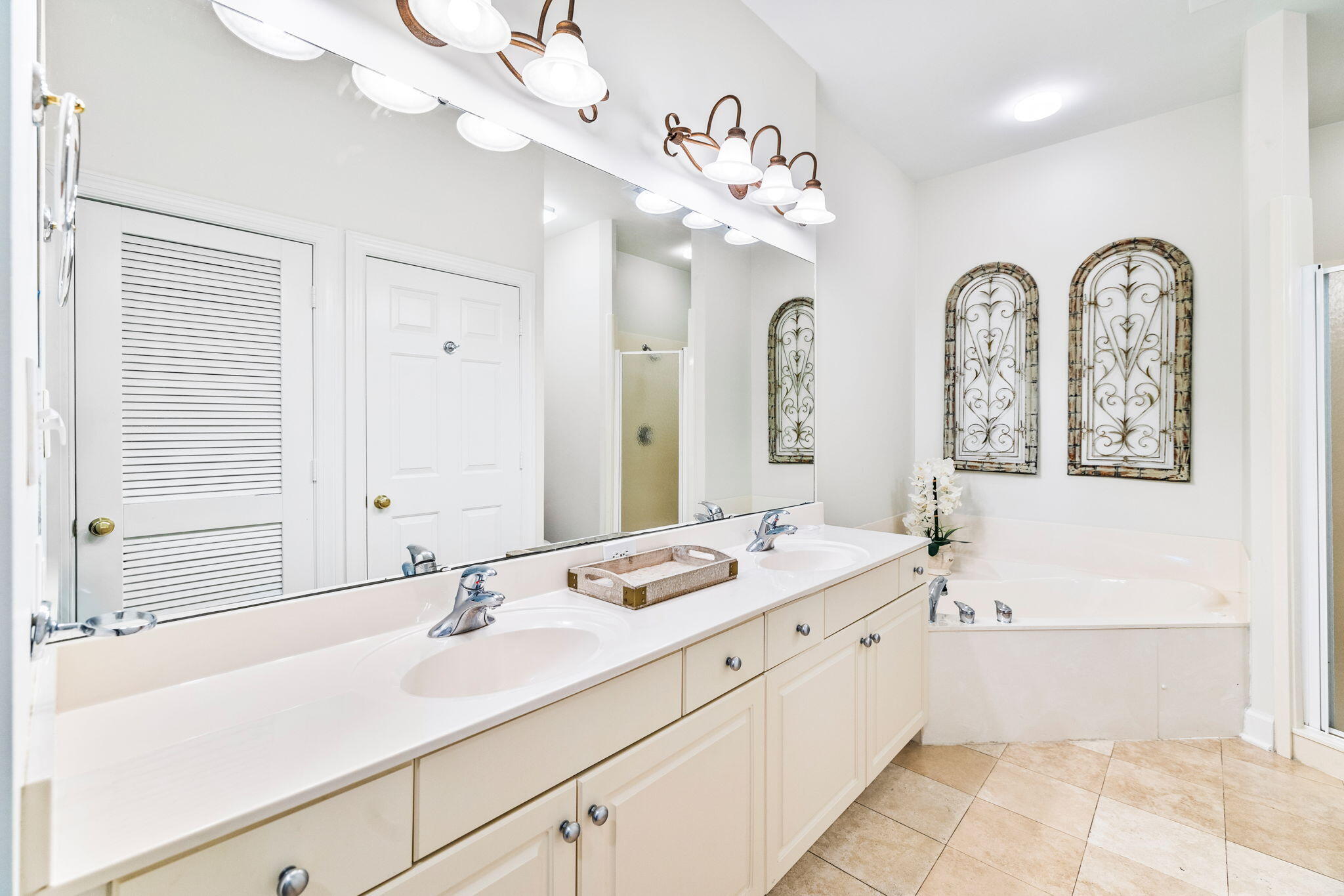 10343 E Co Highway 30A, 219