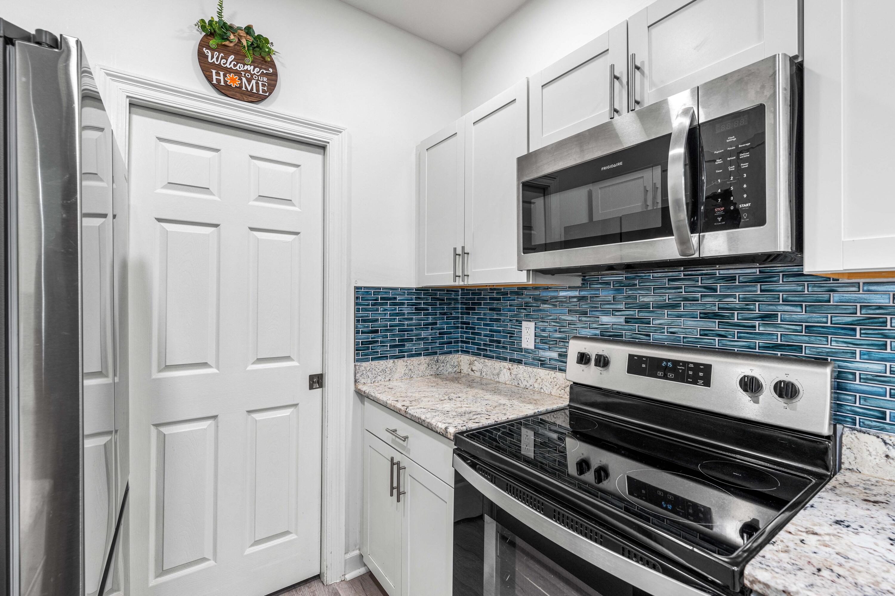 126 South Shore Drive, 33