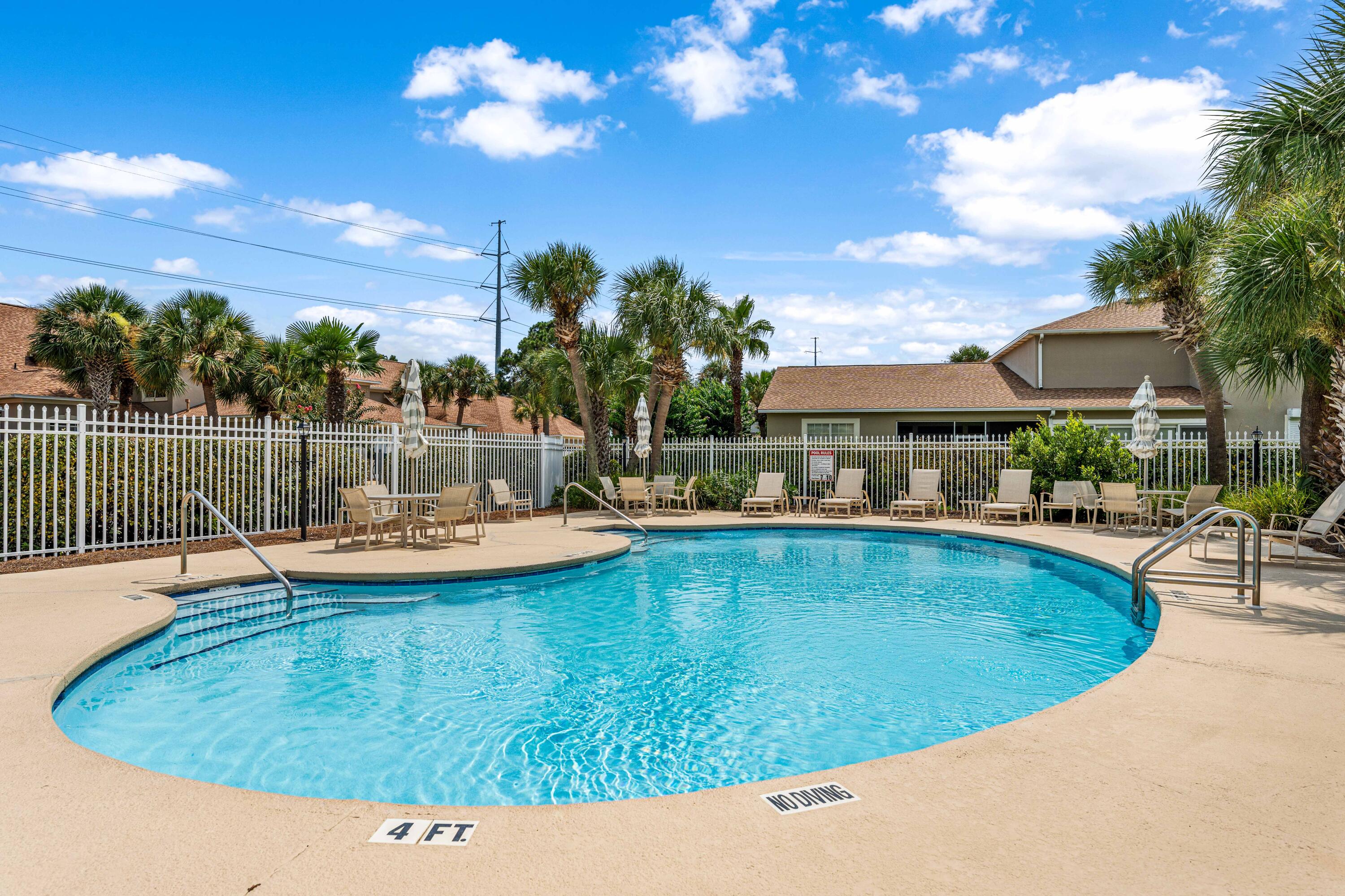 126 South Shore Drive, 33