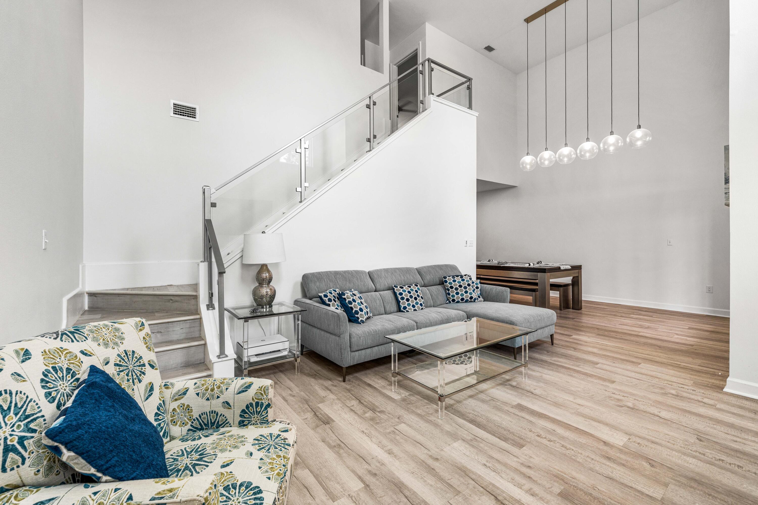 126 South Shore Drive, 33