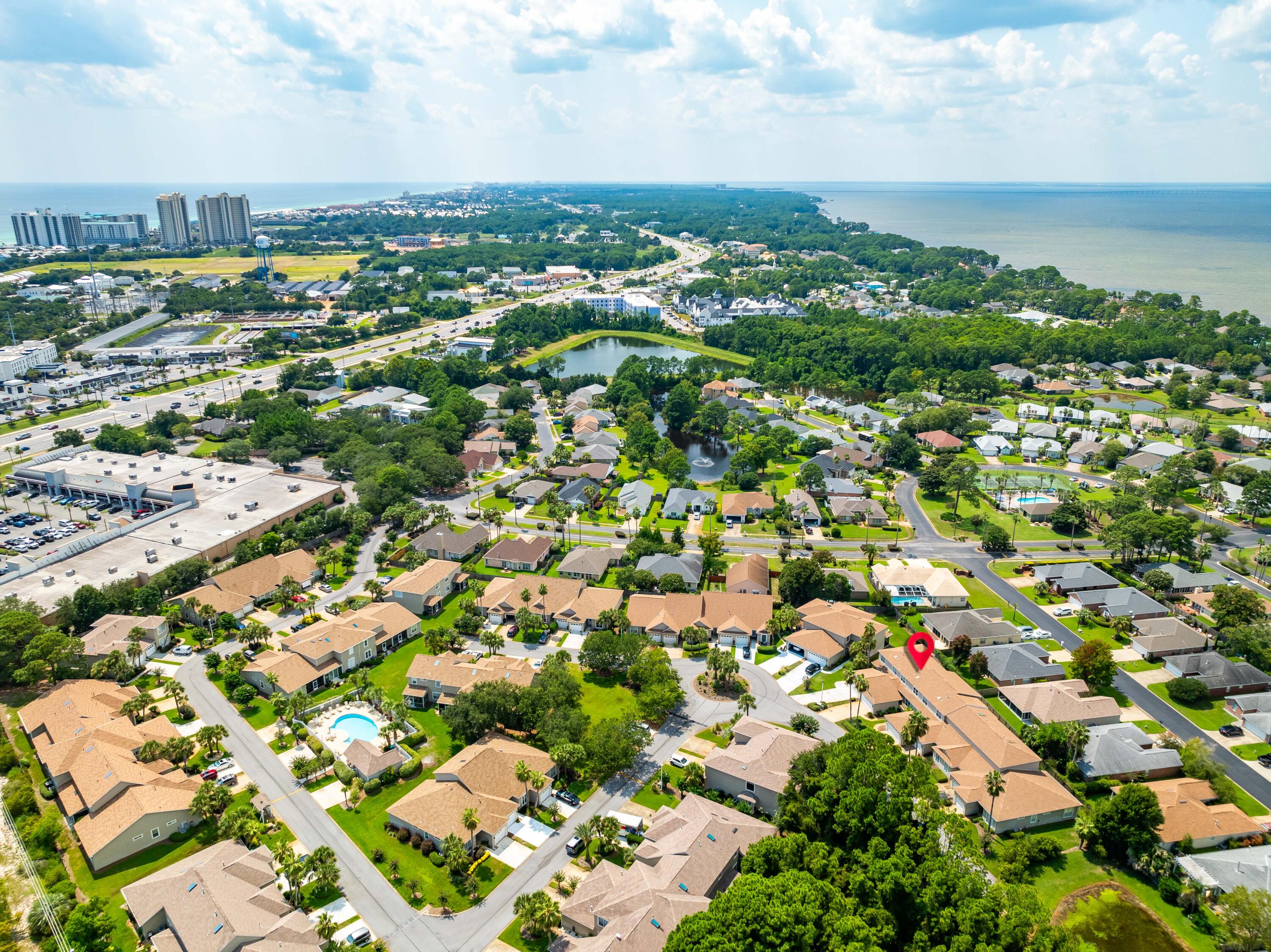 126 South Shore Drive, 33