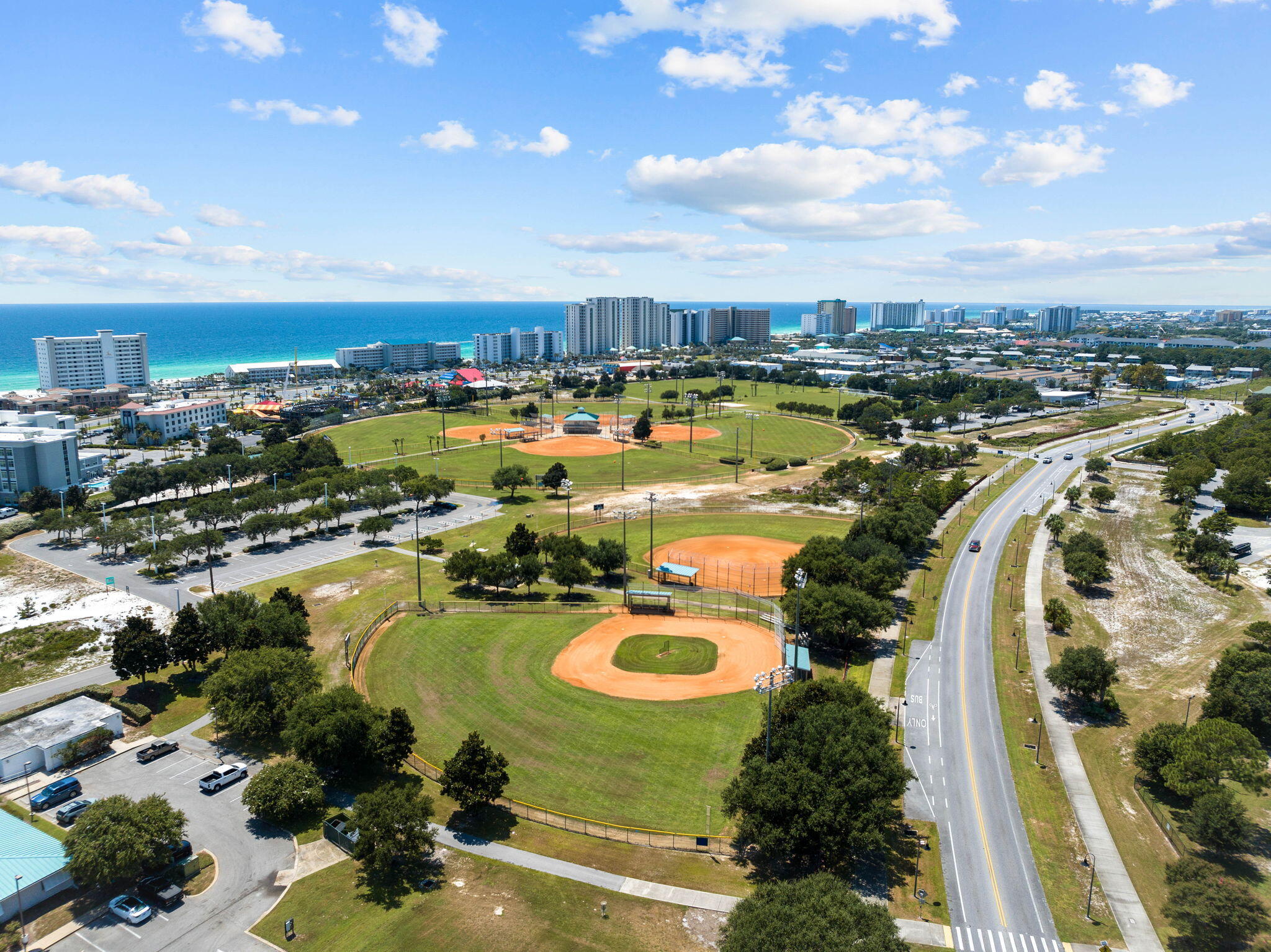 4090 Dancing Cloud, 263