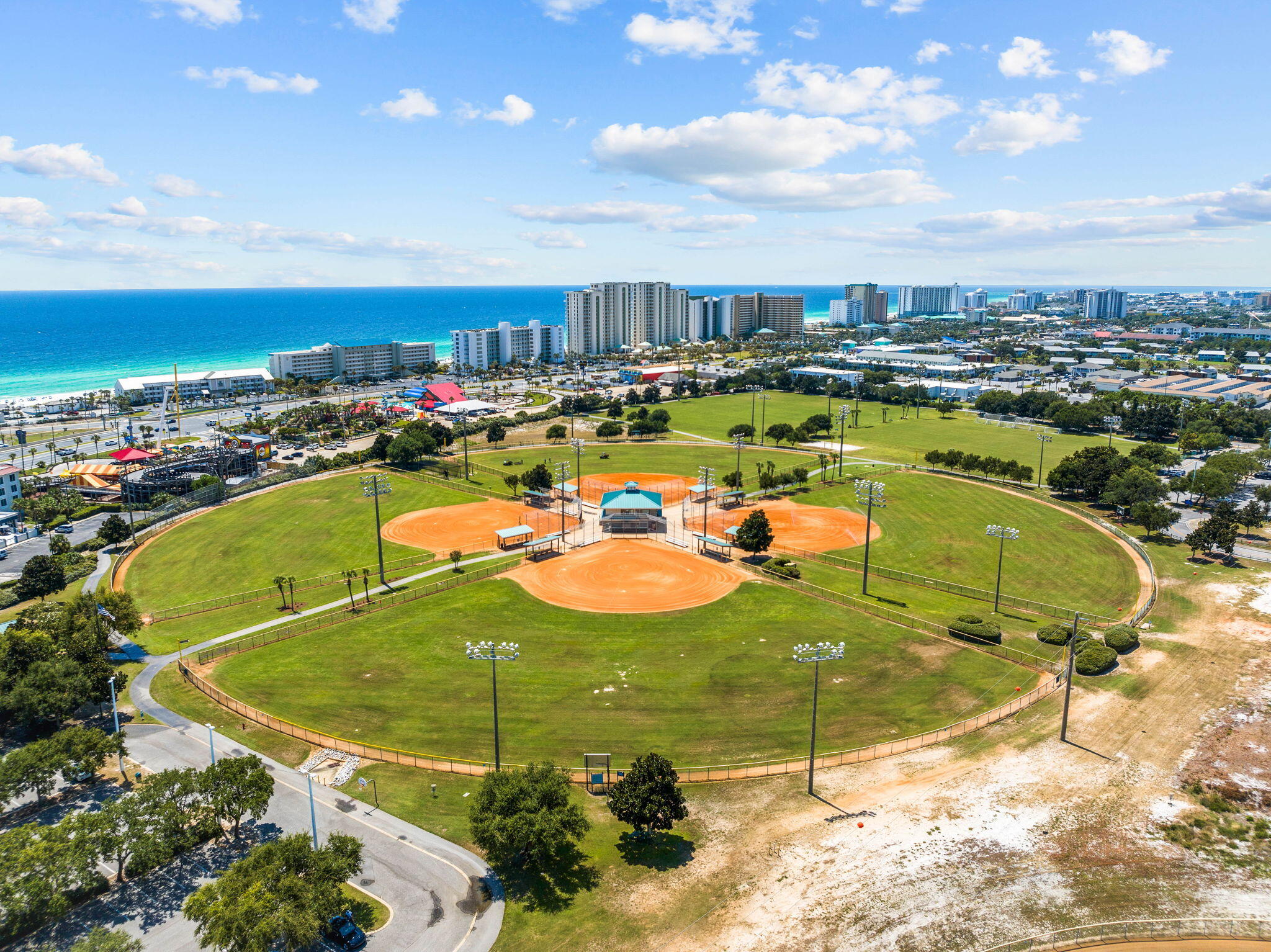 4090 Dancing Cloud, 263