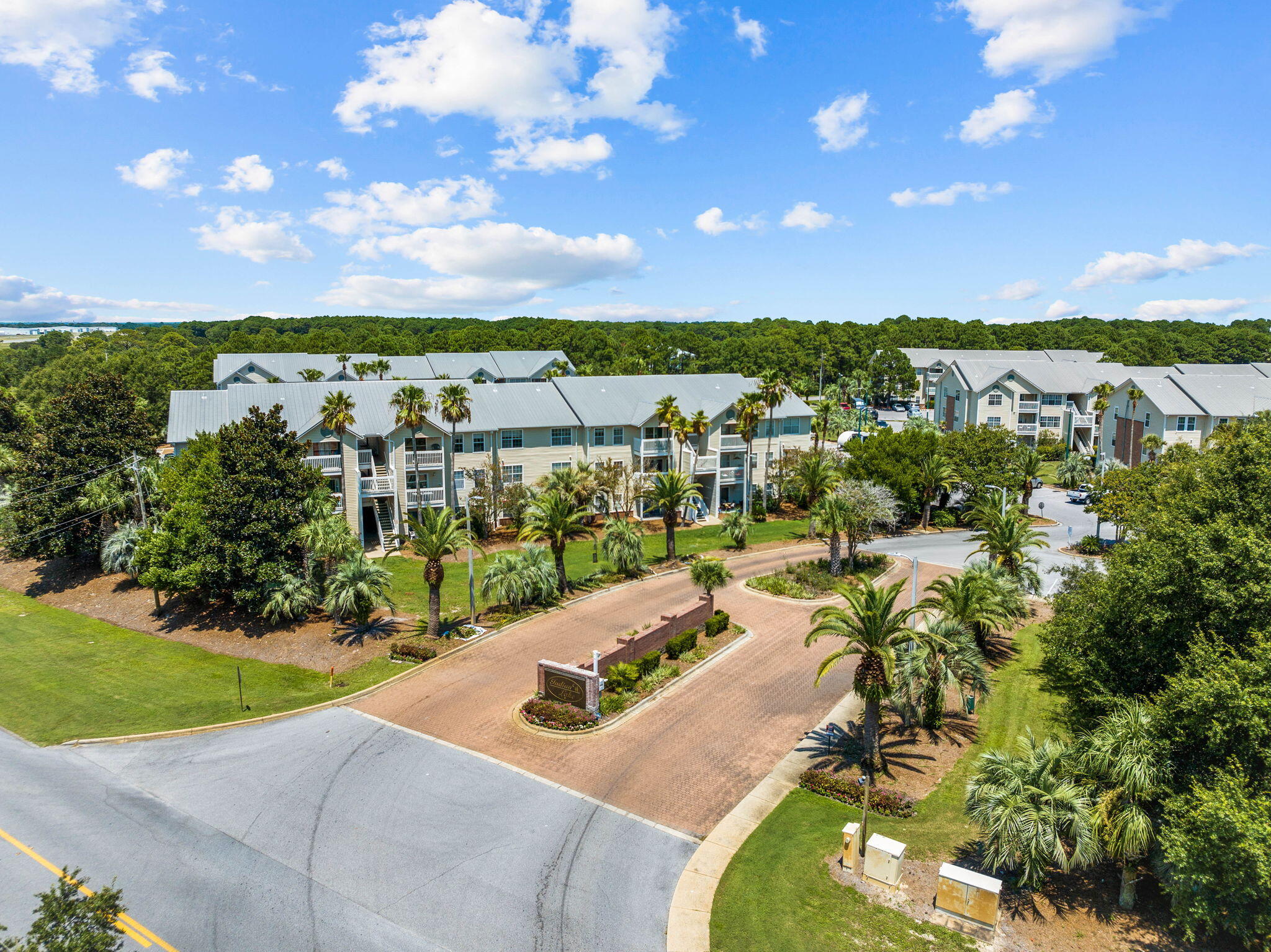 4090 Dancing Cloud, 263