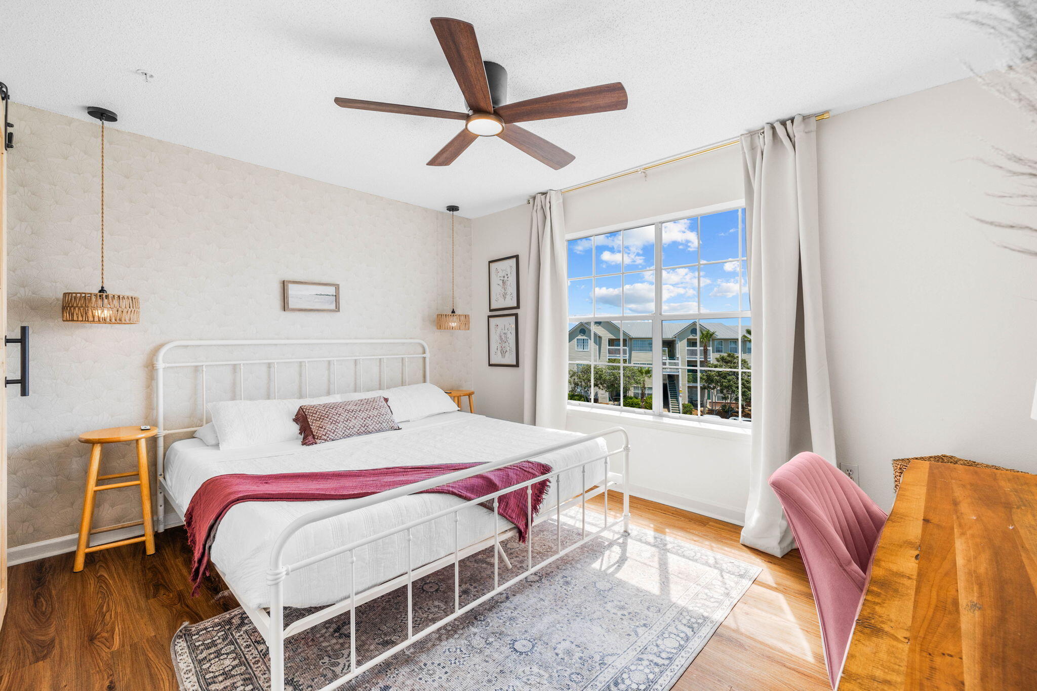 4090 Dancing Cloud, 263